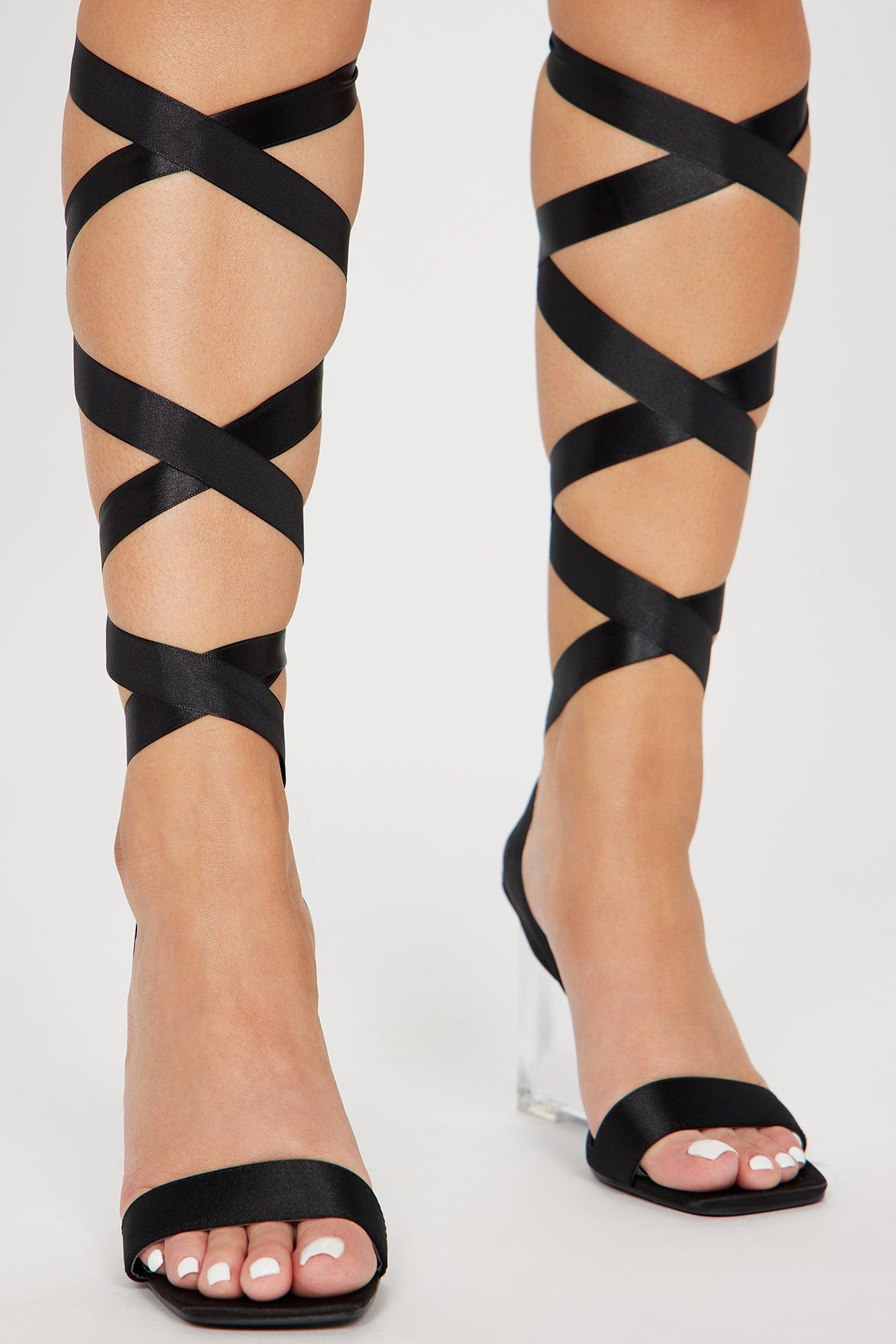 Living The Dream Wedges - Black Product Image