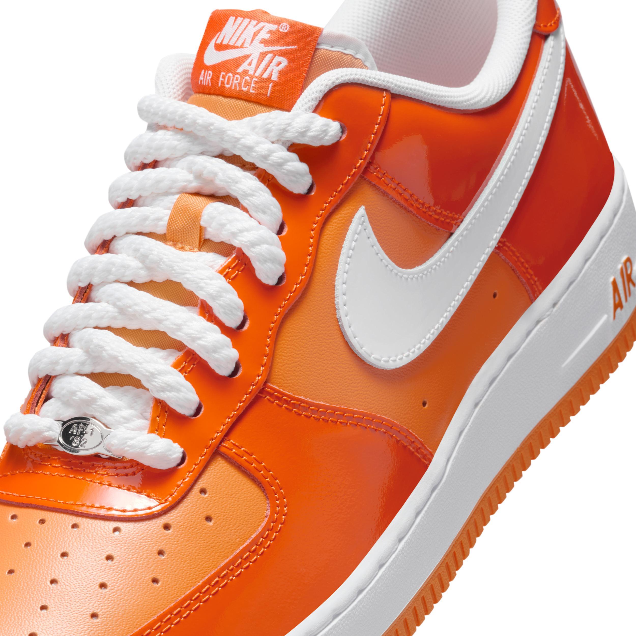 Nike Men's Air Force 1 '07 LV8 Shoes Product Image
