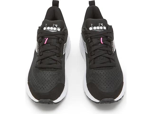 Women's | Diadora Mythos Blushield Vigore 2 Product Image