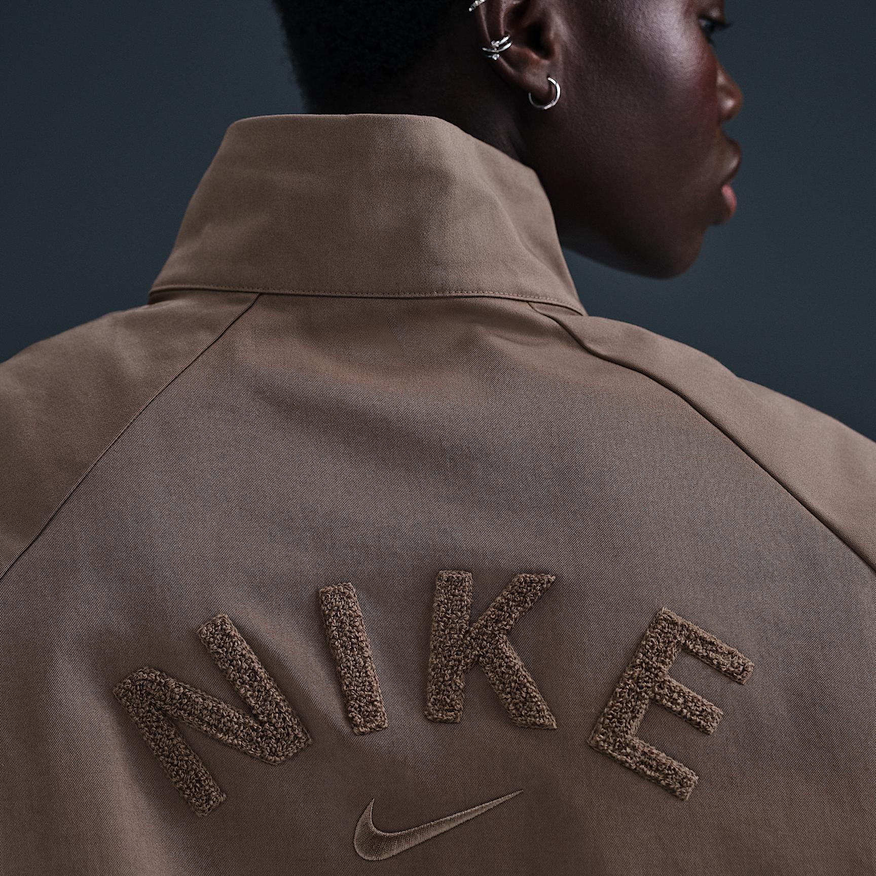 Nike Sportswear Collection Women's Oversized Twill 1/4-Zip Top Product Image