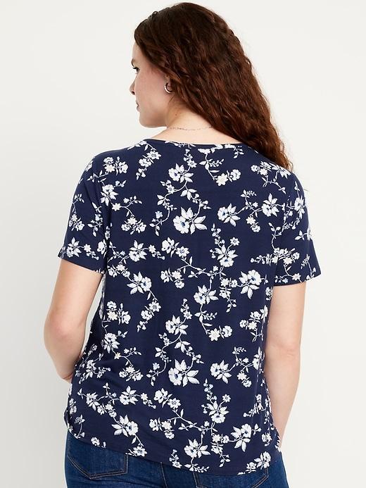Luxe Shine T-Shirt Product Image