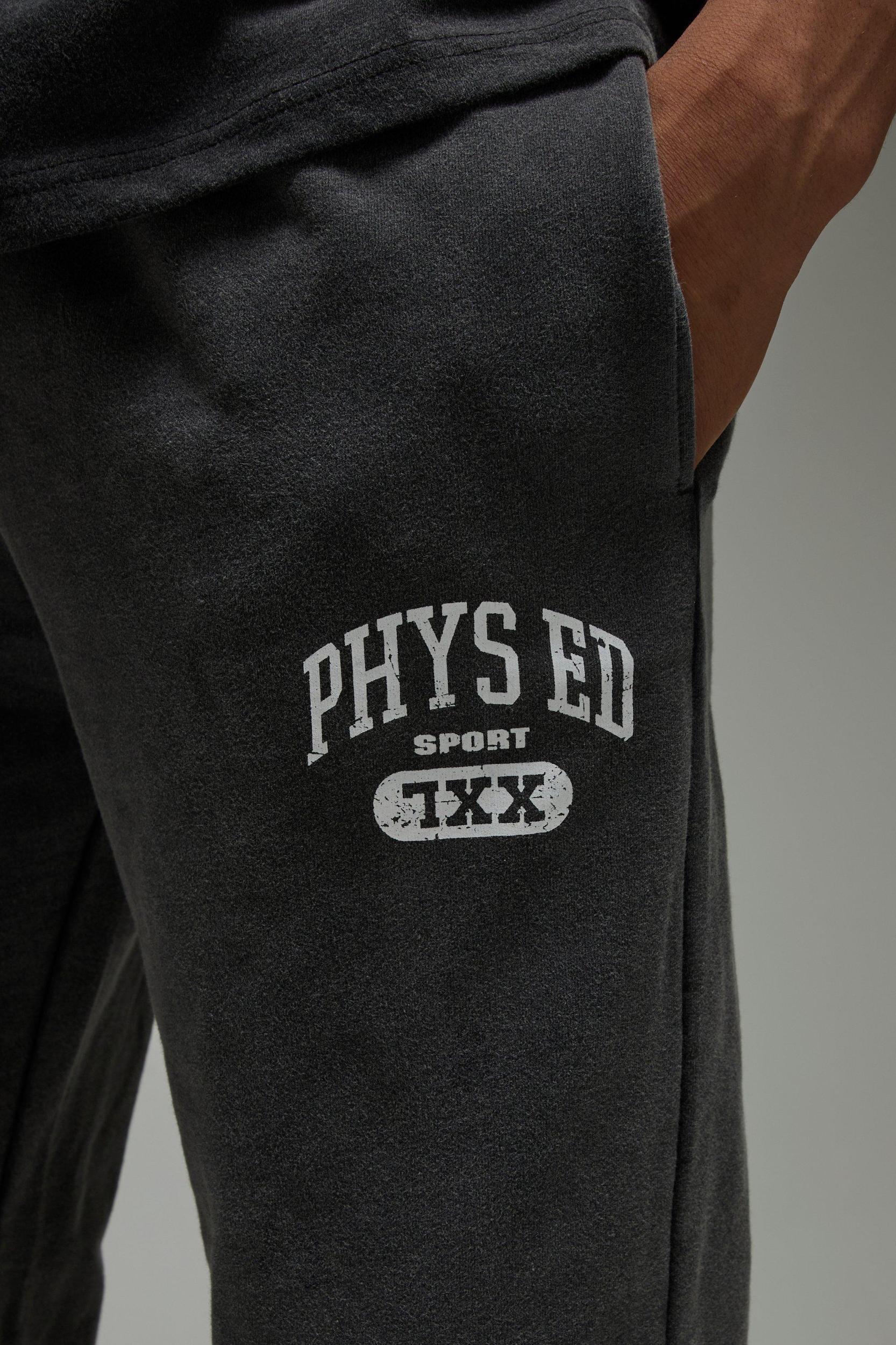 MAN Active Phys Ed Oversized Washed Jogger | boohooMAN USA Product Image