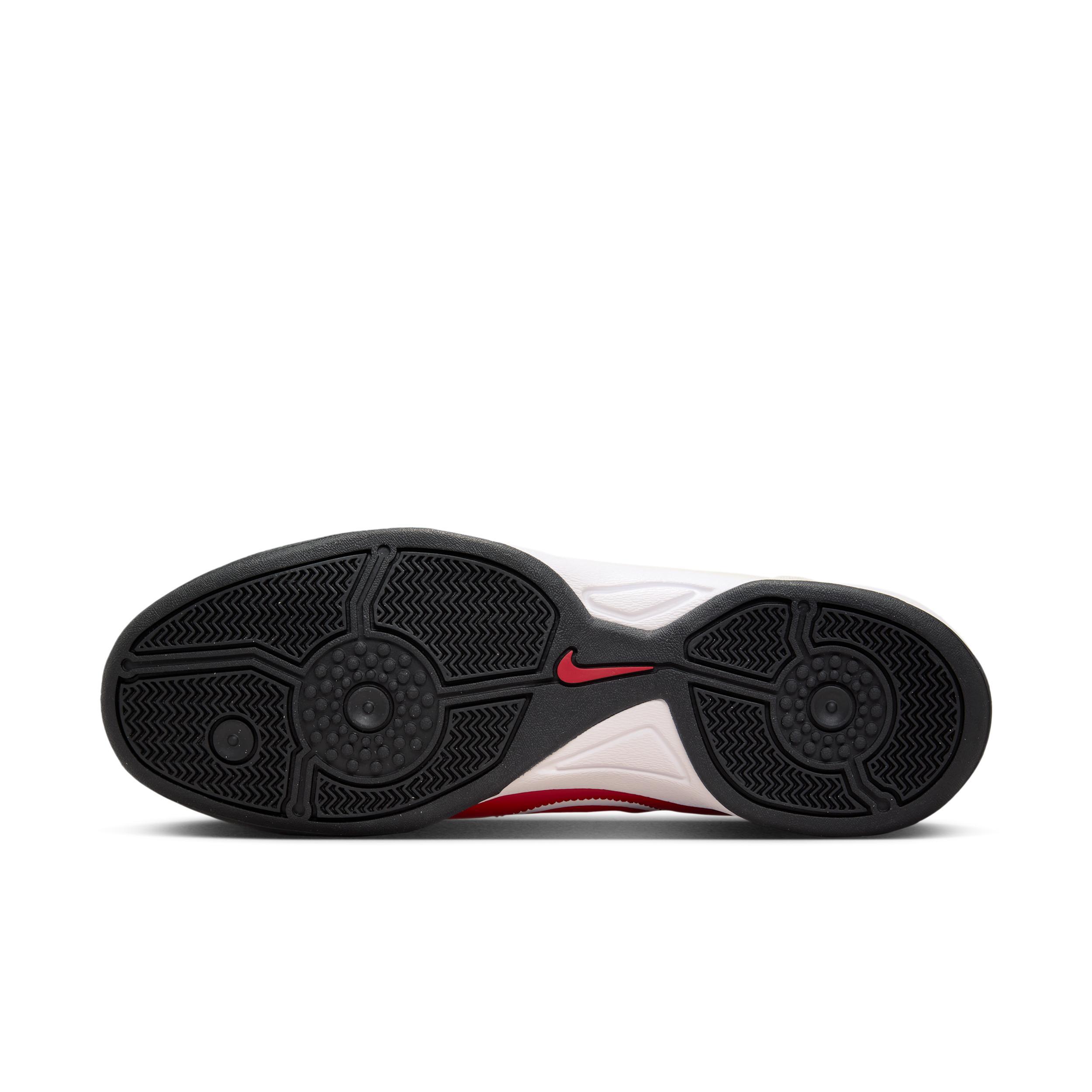 Nike Total 90 Men's Shoes Product Image