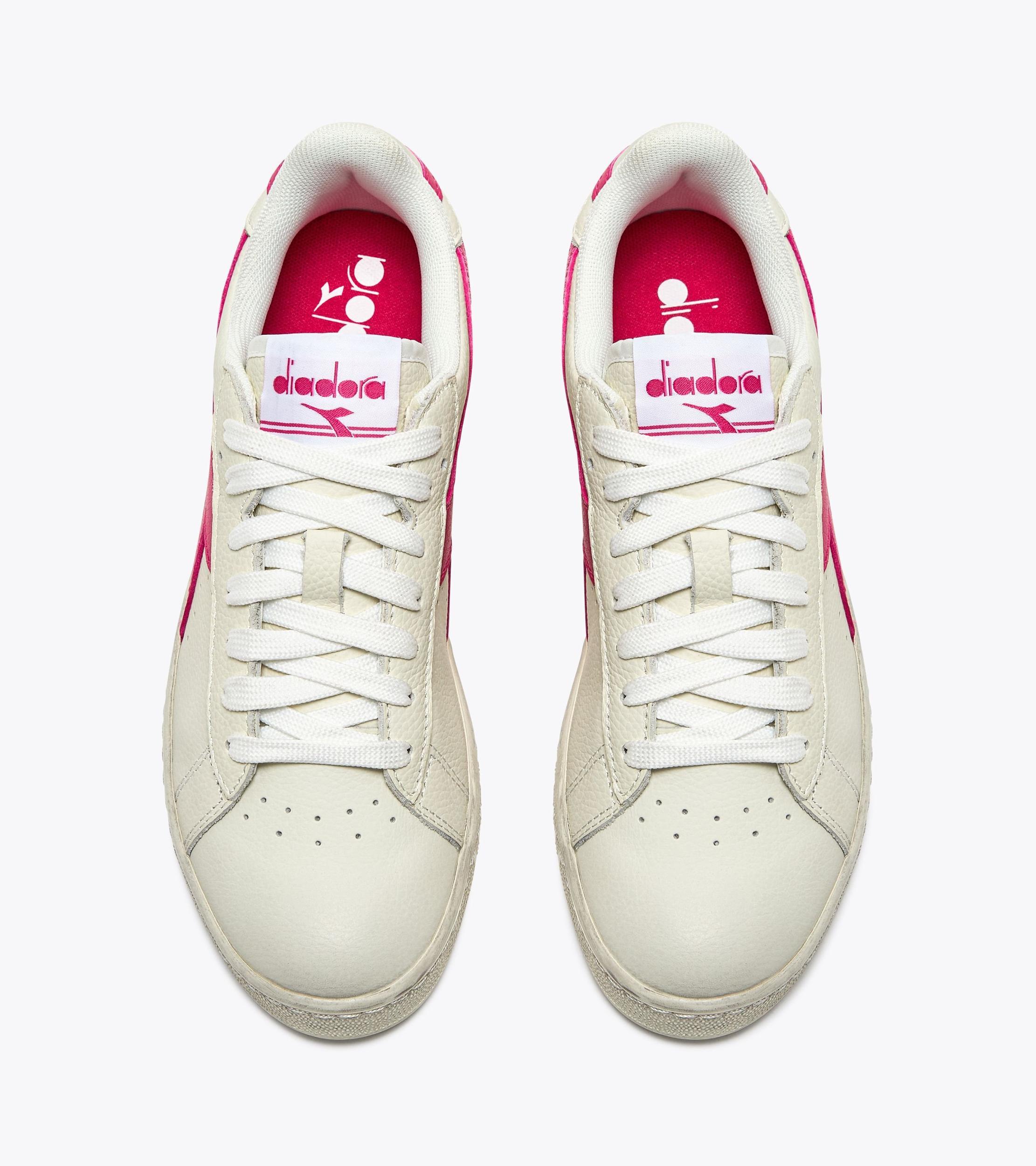 GAME L LOW WAXED Product Image