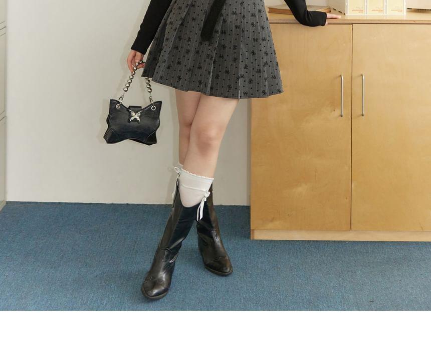 Plus Size Long-Sleeve Mock Neck Plain T-Shirt Product Image