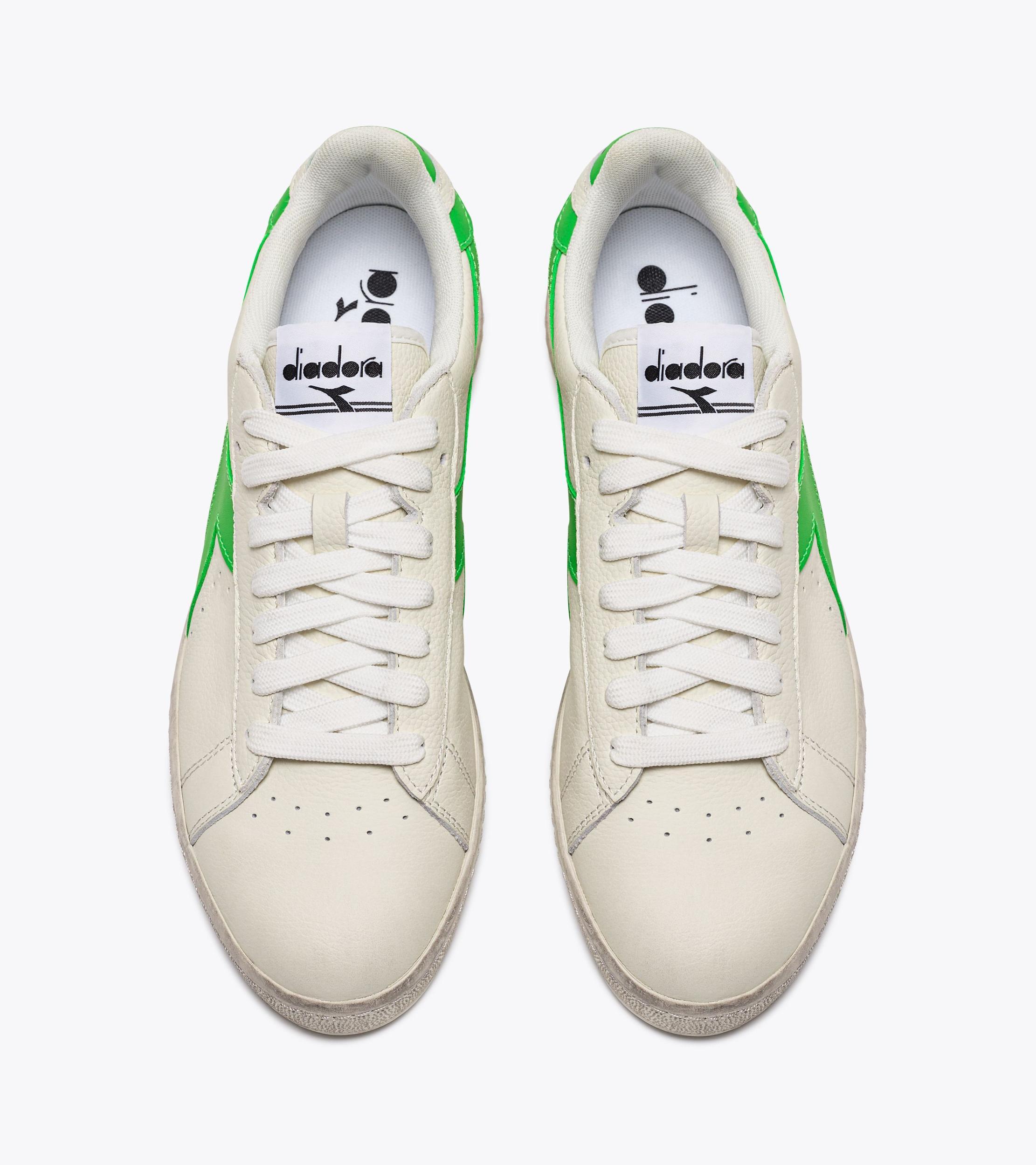 GAME L LOW FLUO WAXED Product Image