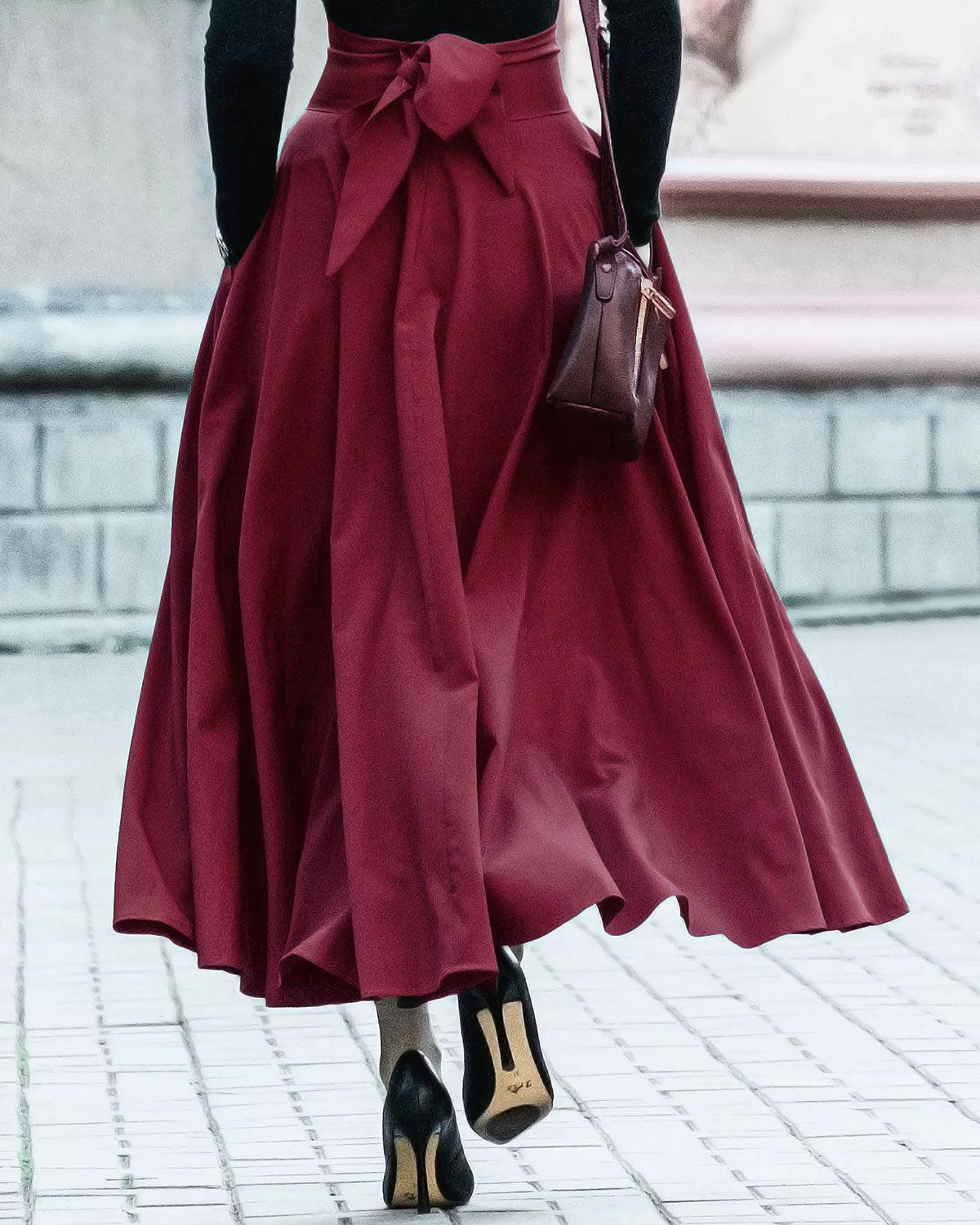 Red Pocket Flared Midi Skirt Product Image
