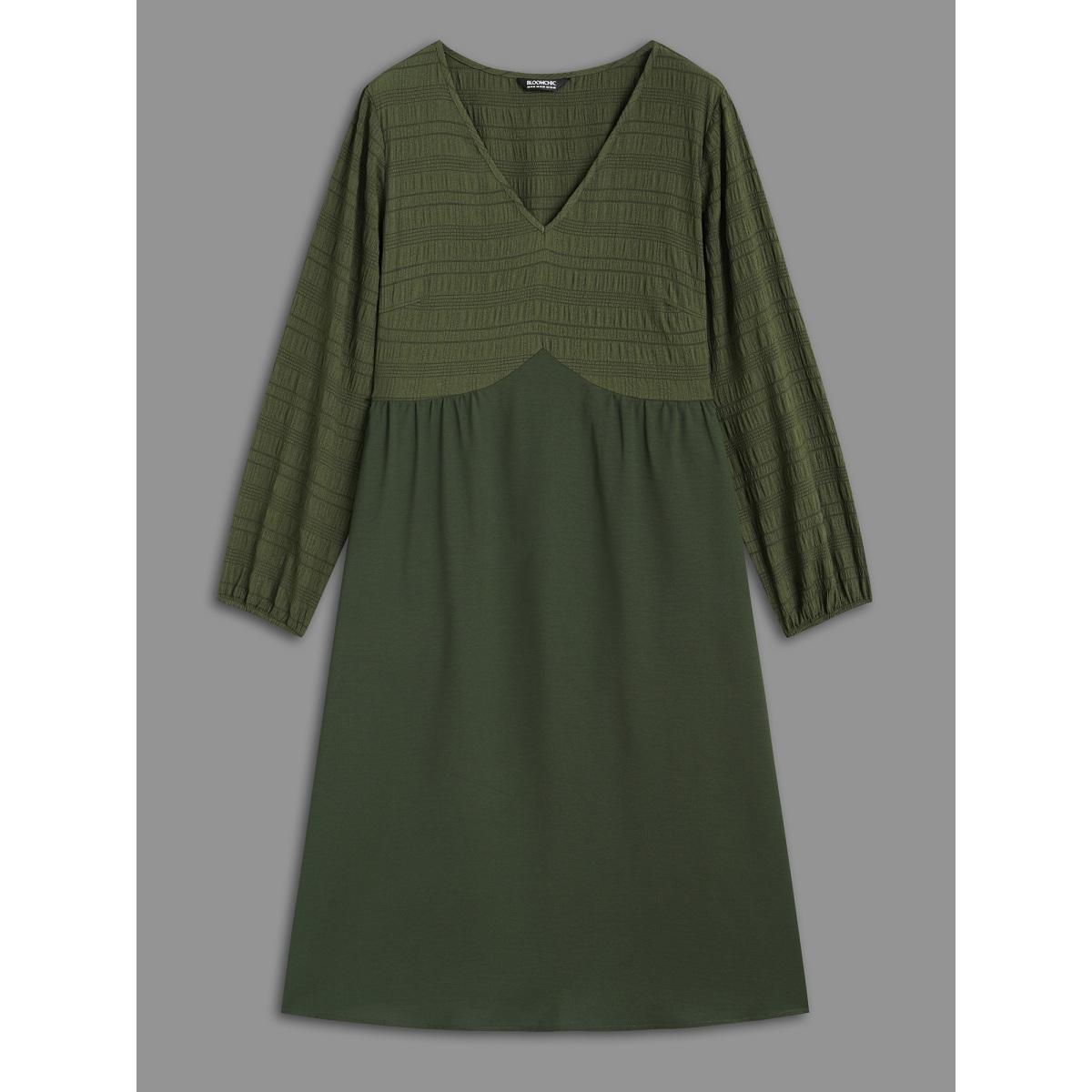 Plus Size V-Neck Splicing Textured Knit Dress ArmyGreen Women Elegant Texture Knit Dresses Bloomchic 22-24/3X Product Image