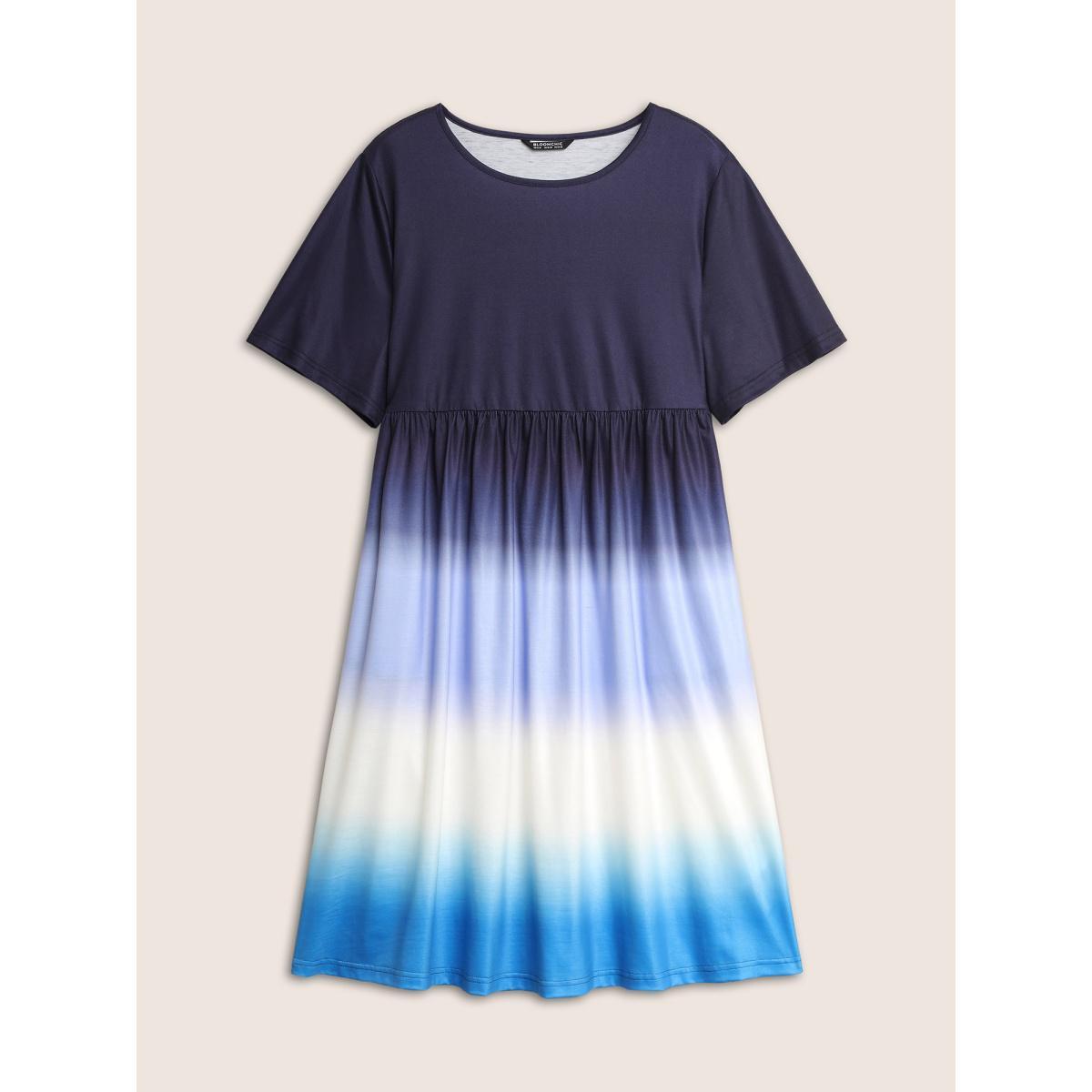 Plus Size Ombre Tie Dye Round Neck Gathered Dress Blue Women Casual Pleated Round Neck Short sleeve Curvy BloomChic 26/4X Product Image