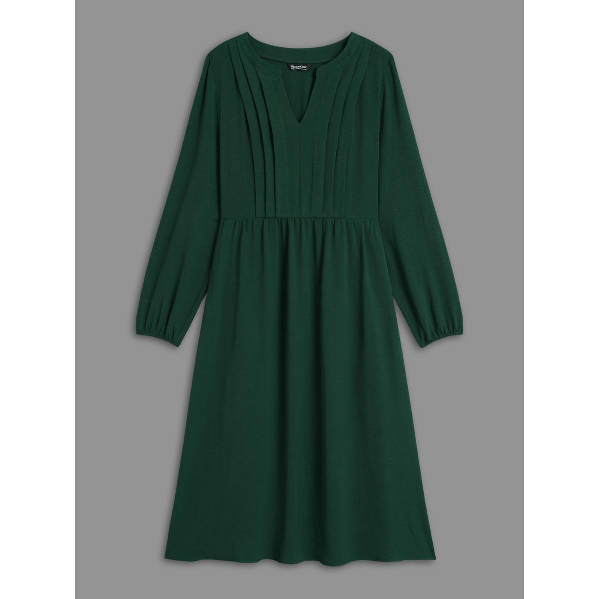 Plus Size Plain Notched Pleated Midi Dress DarkGreen Women At the Office Pleated Flat collar Long Sleeve Curvy BloomChic 28/5X Product Image
