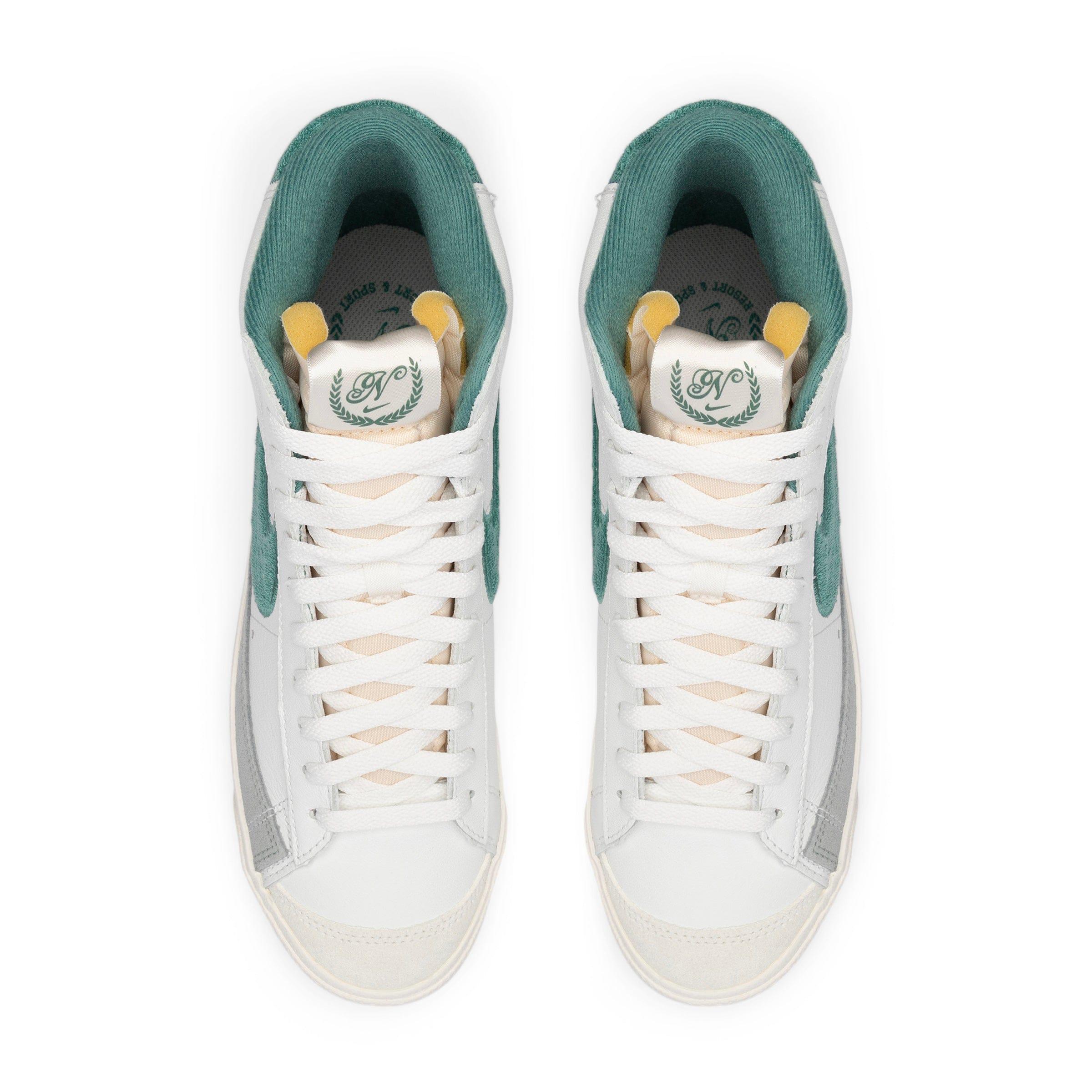 NIKE BLAZER MID '77 PREMIUM Male Product Image