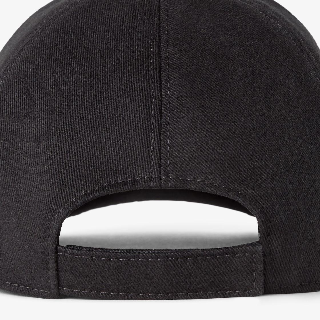 HatBaseball cap in black cotton Product Image