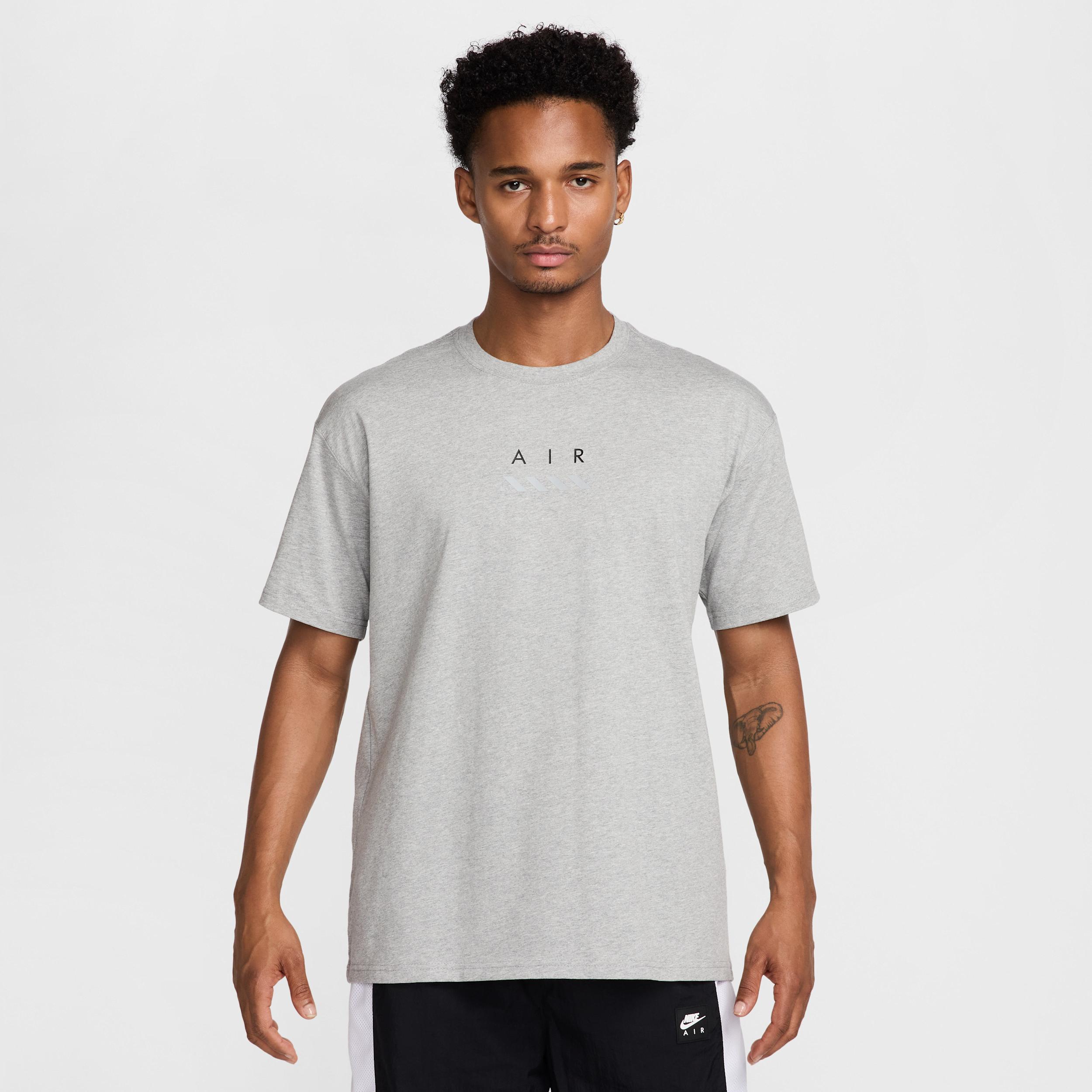 Nike Sportswear Men's Max90 T-Shirt Product Image