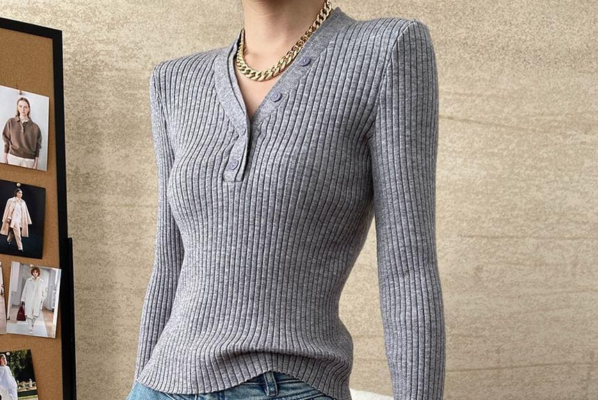 Long-Sleeve V-Neck Mock Two-Piece Plain Slim Fit Knit Top Product Image
