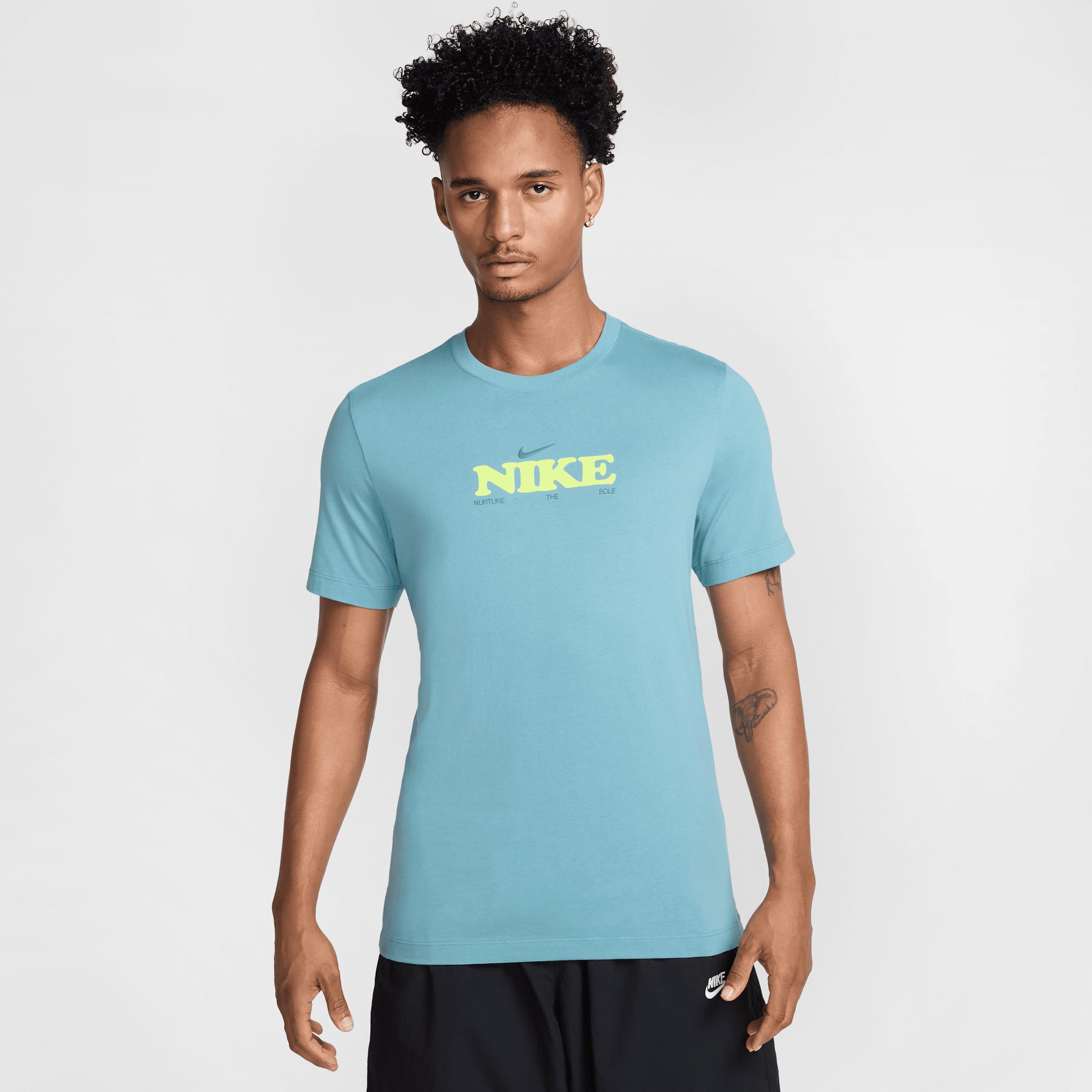 Nike Sportswear Men's T-Shirt Product Image