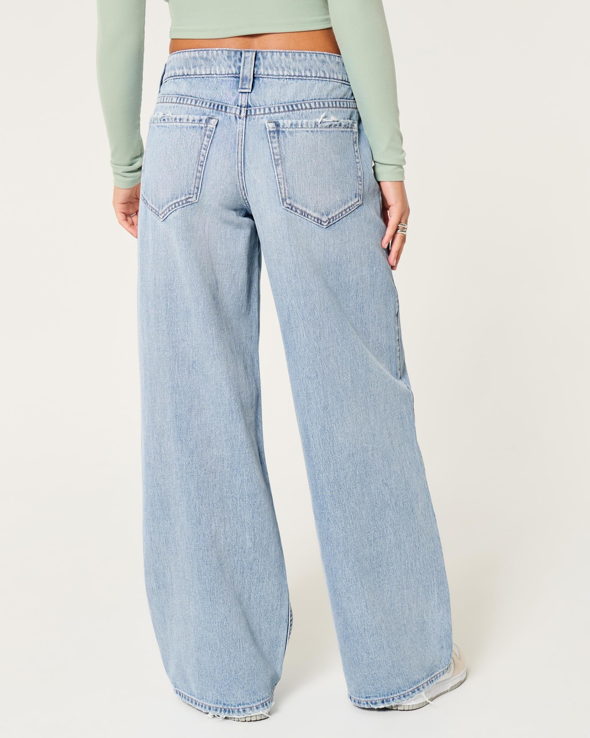 Low-Rise Medium Wash Super Baggy Jeans Product Image