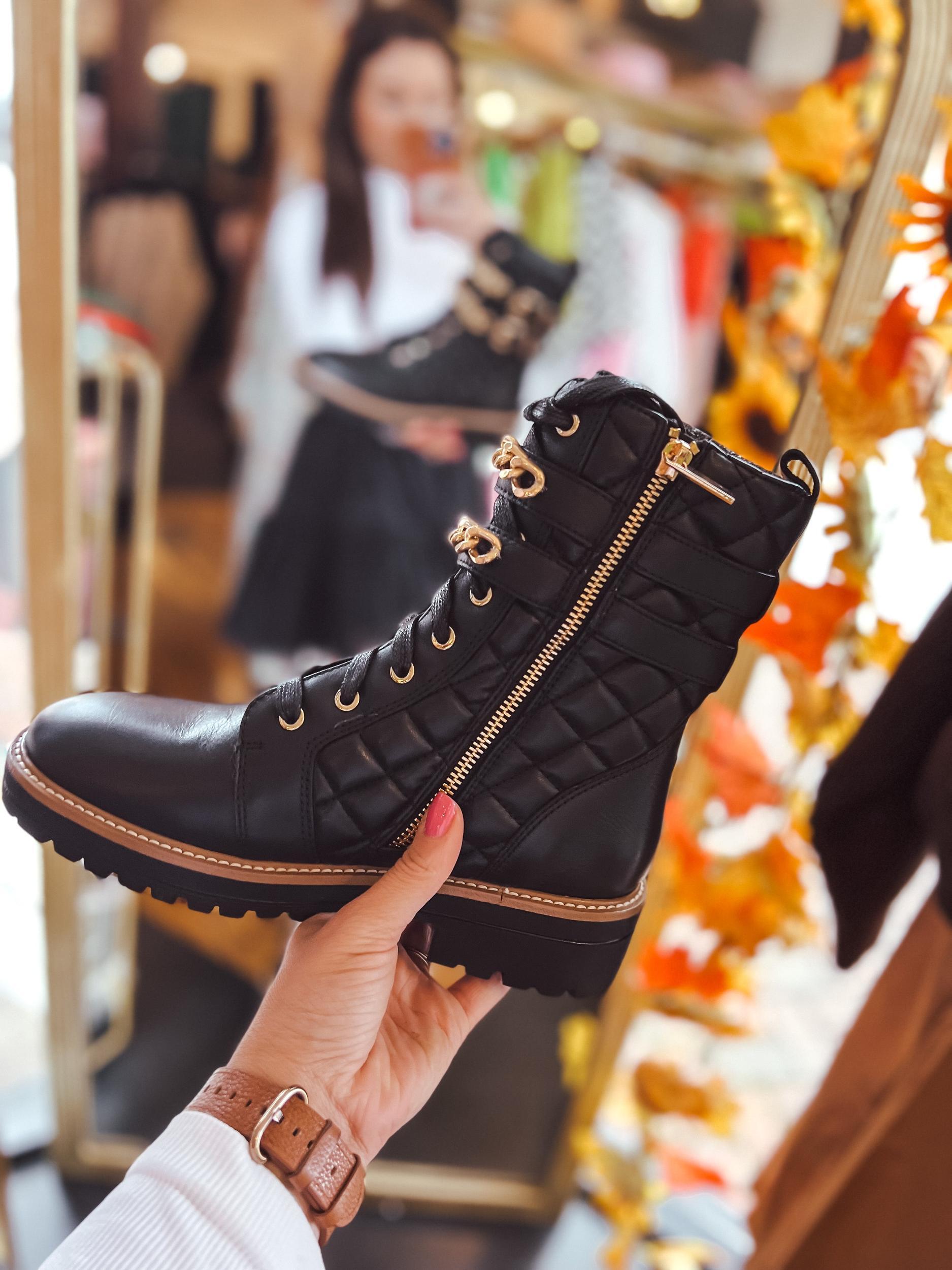 Gwynne Boots Product Image