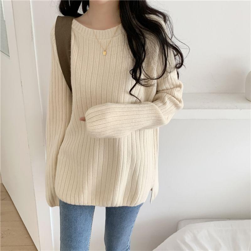 Crew Neck Plain Slit Sweater Product Image