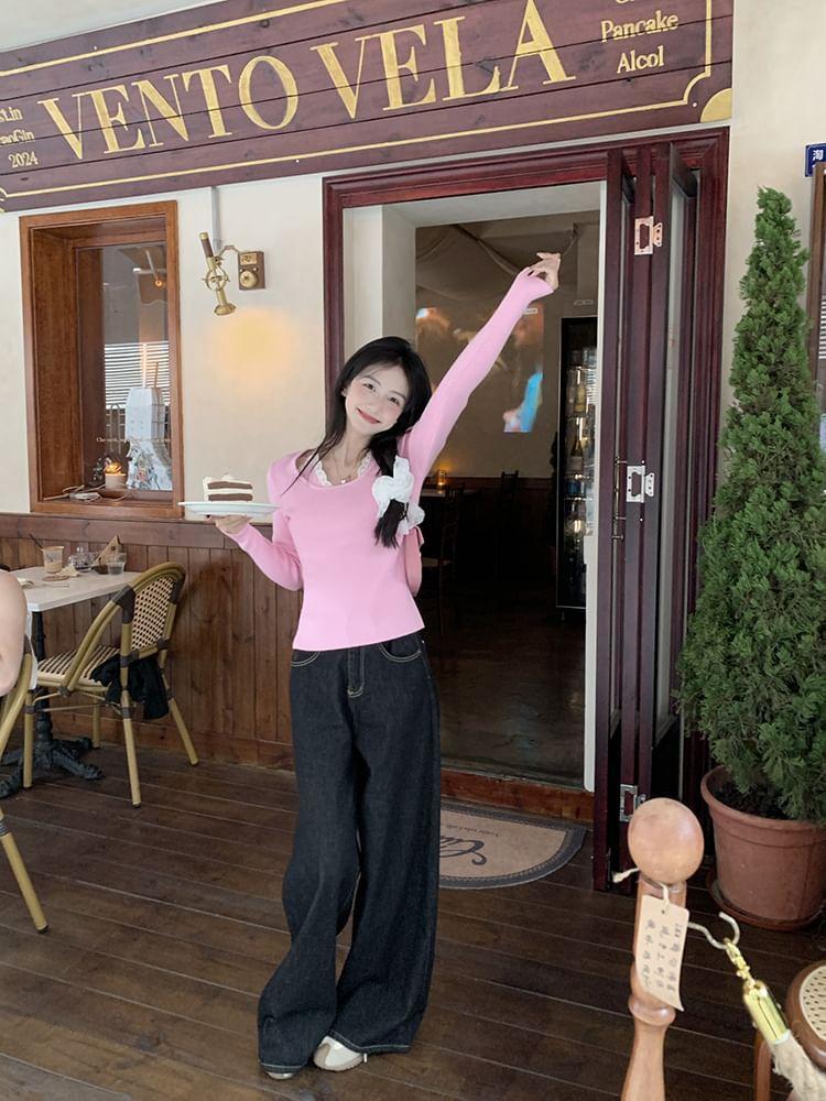 Long-Sleeve Crewneck Plain Knit Top Product Image