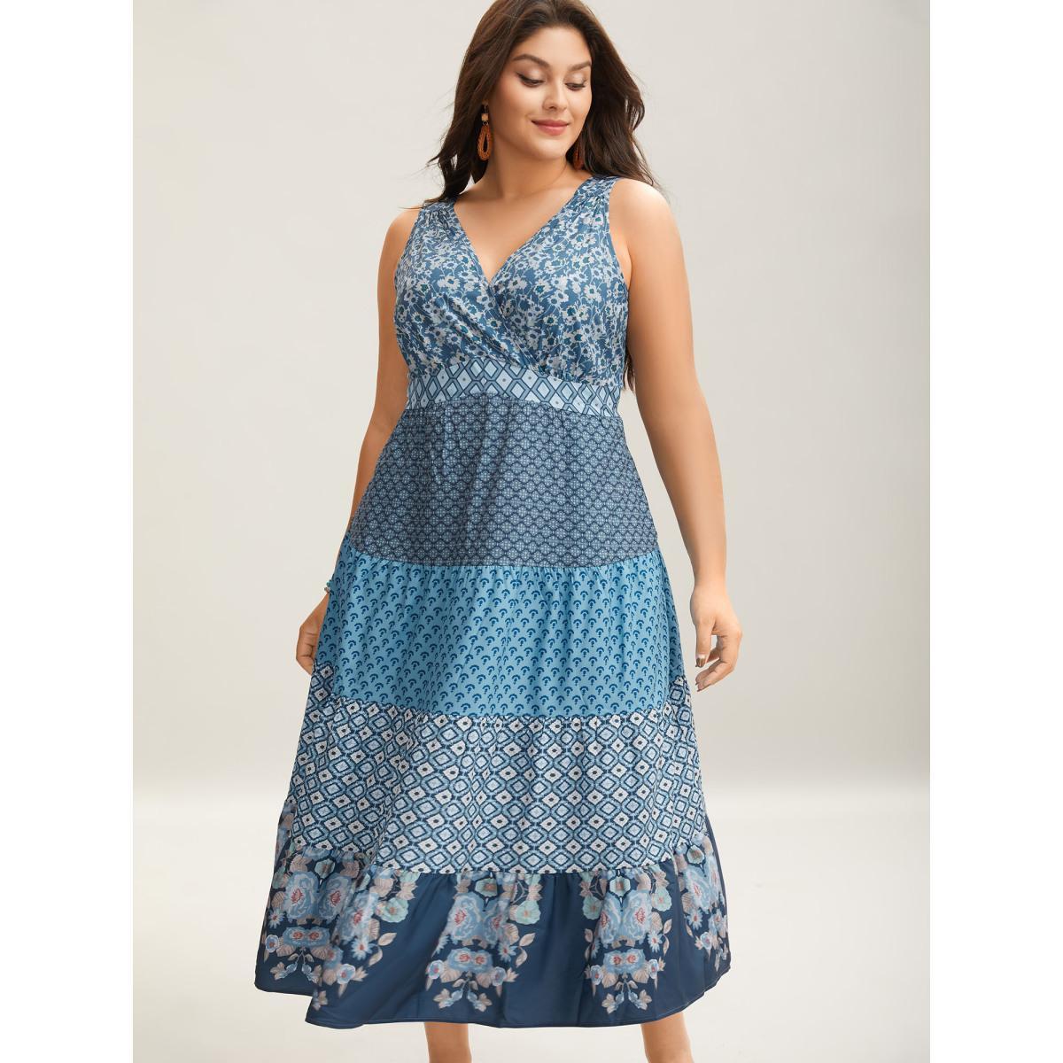 Plus Size Bandana Patchwork Floral Sleeveless Dress Aegean Women Resort Pleated V-neck Sleeveless Curvy BloomChic 30/6X Product Image
