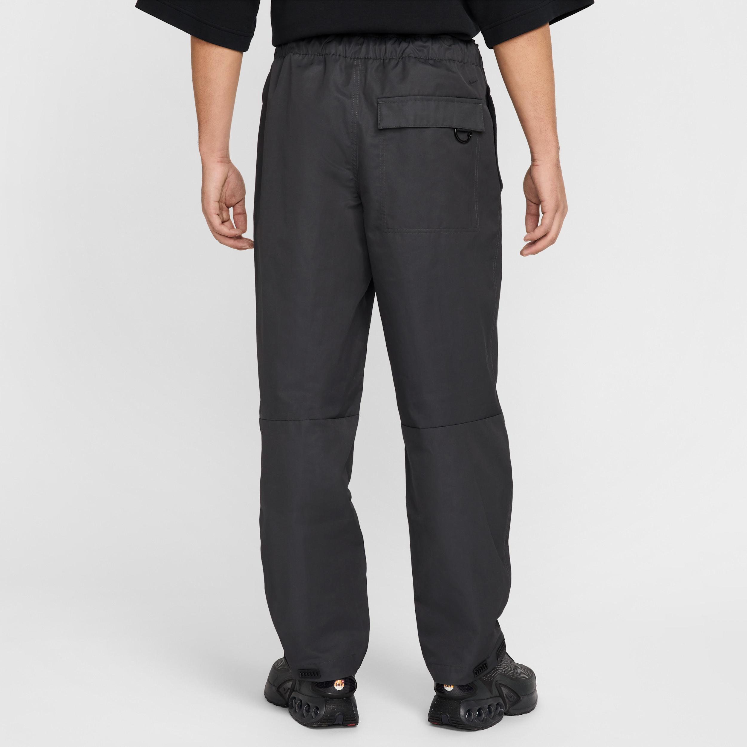 Nike Men's Tech Woven Pants Product Image
