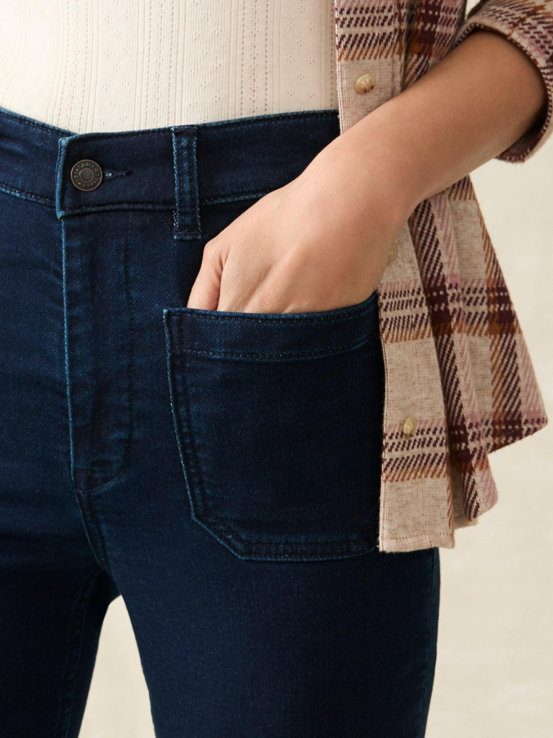 Stretch Terry Patch Pocket Pant - Clermont Wash Female Product Image