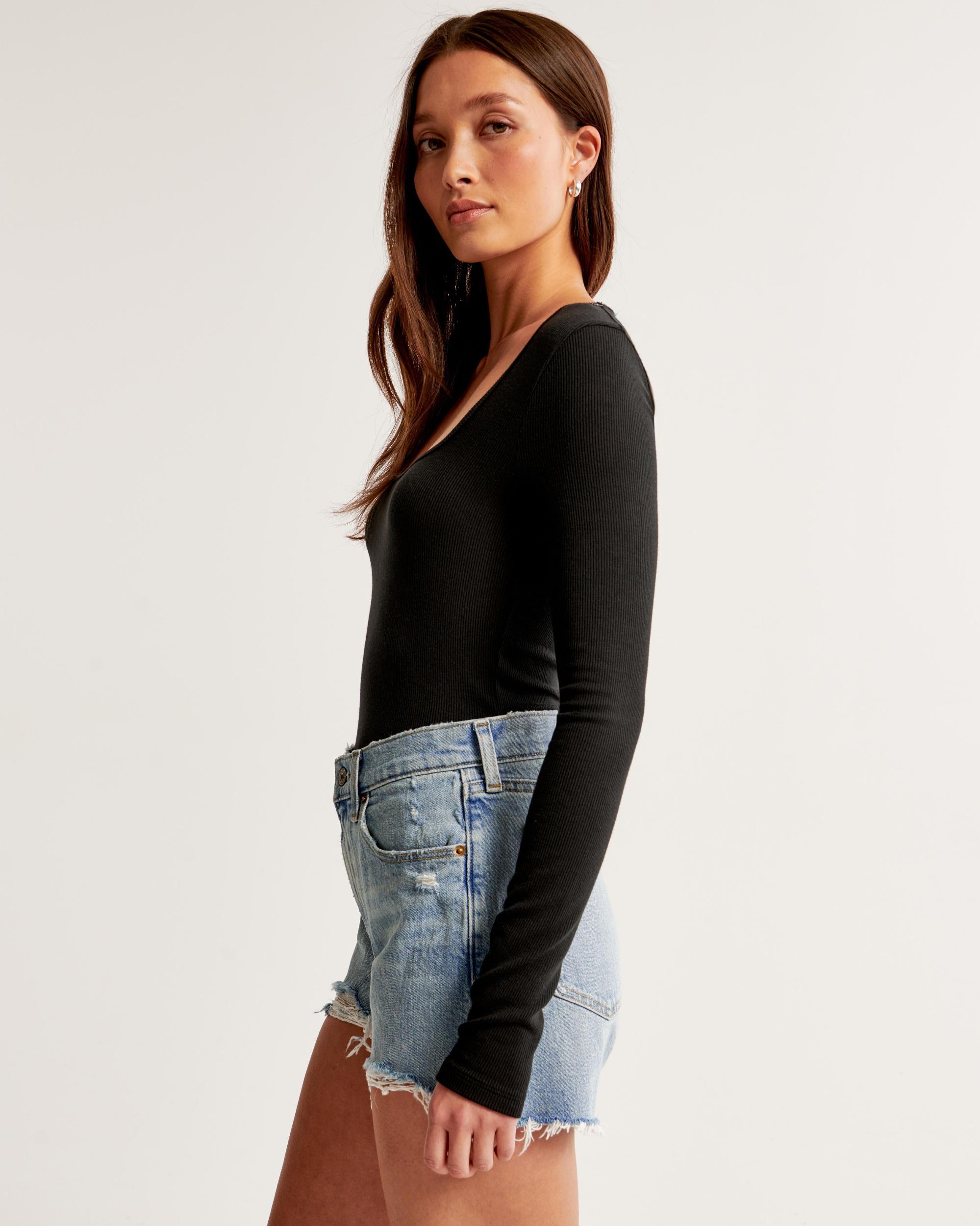 High Rise 4" Mom Short Product Image