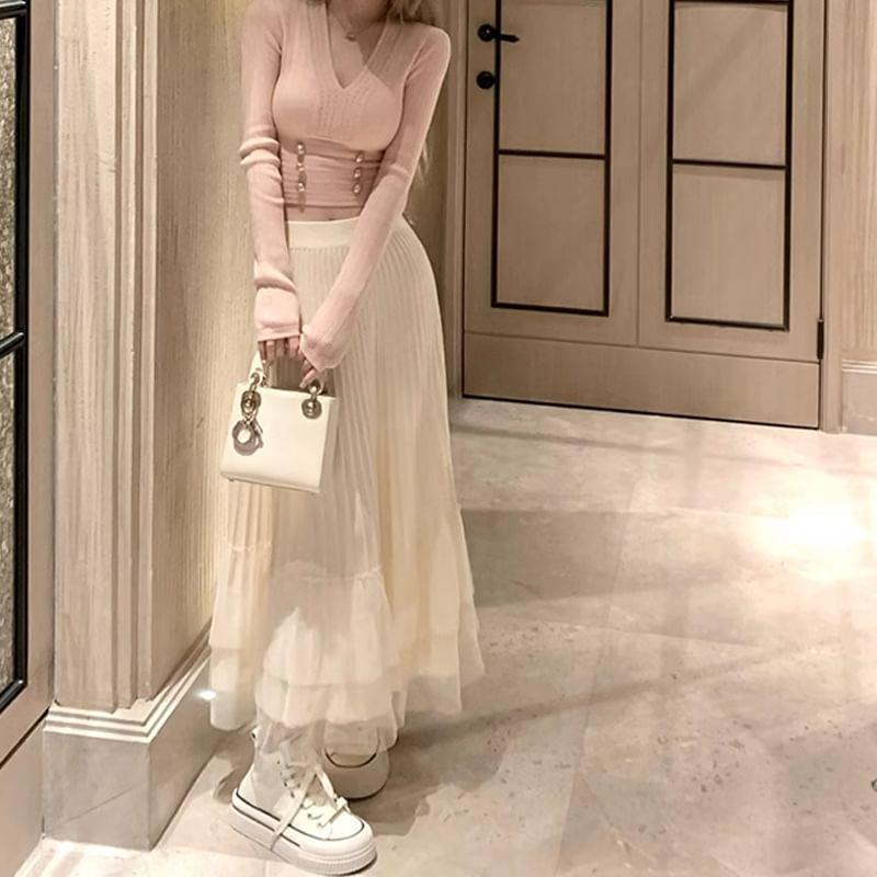 Long-Sleeve V-Neck Fray Button Crop Knit Top Product Image