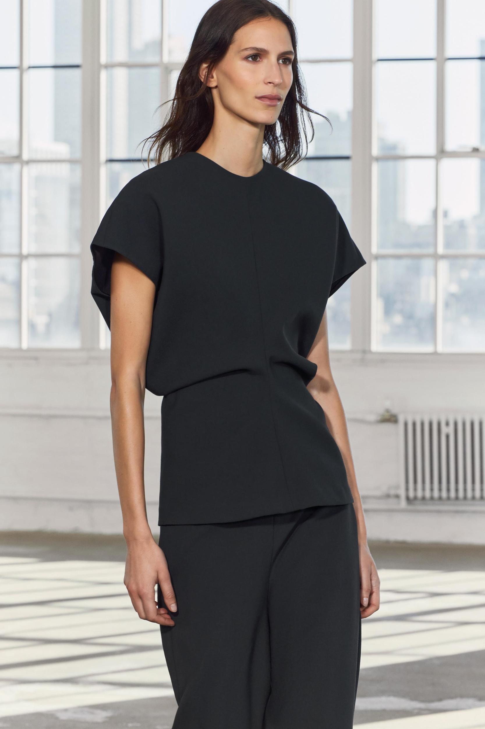PLEATED TOP LIMITED EDITION Product Image