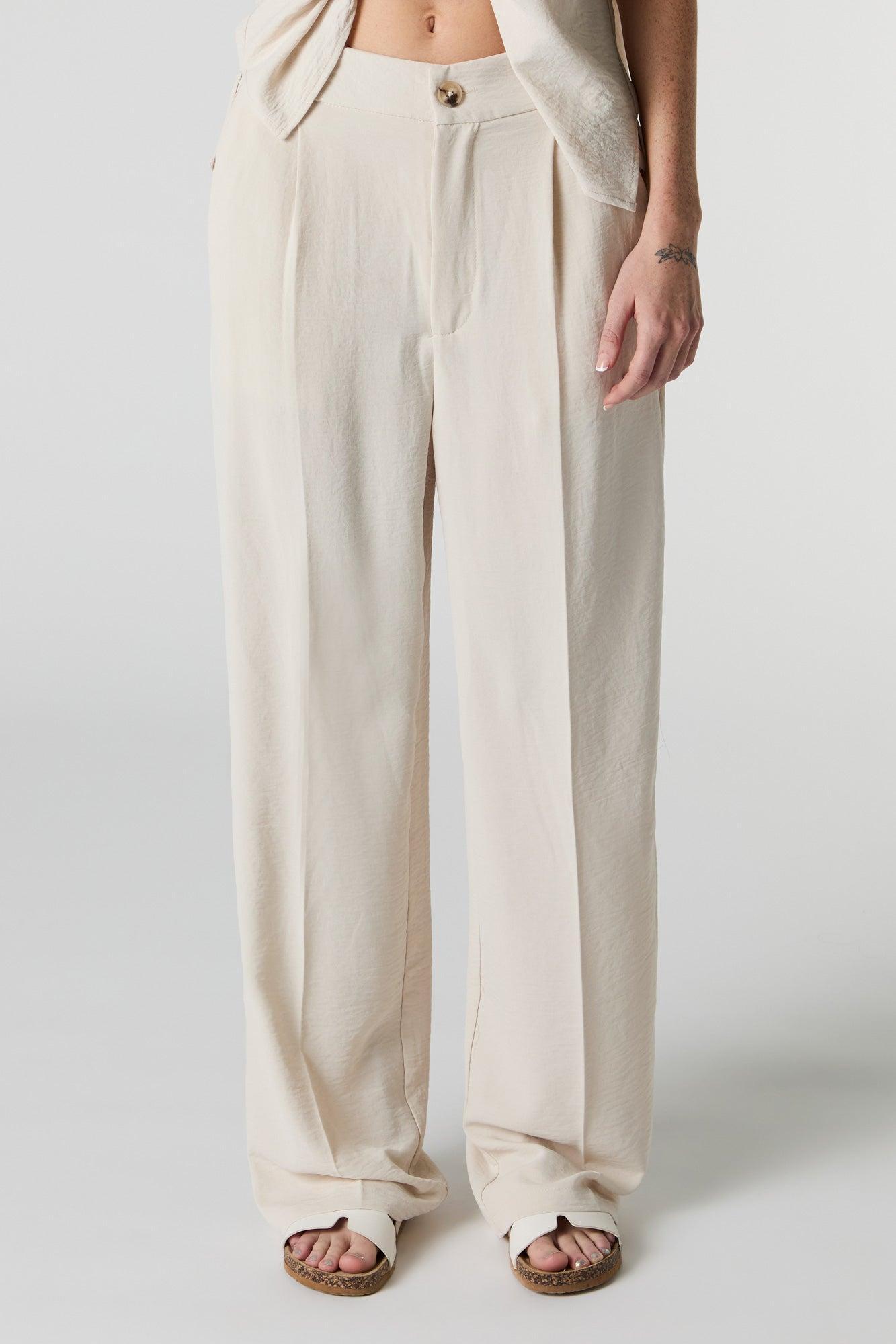 Flowy Pleated Pant Female Product Image
