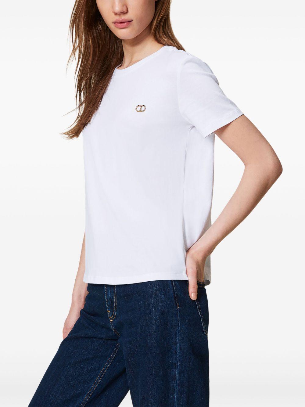 Oval T-plaque T-shirt Product Image