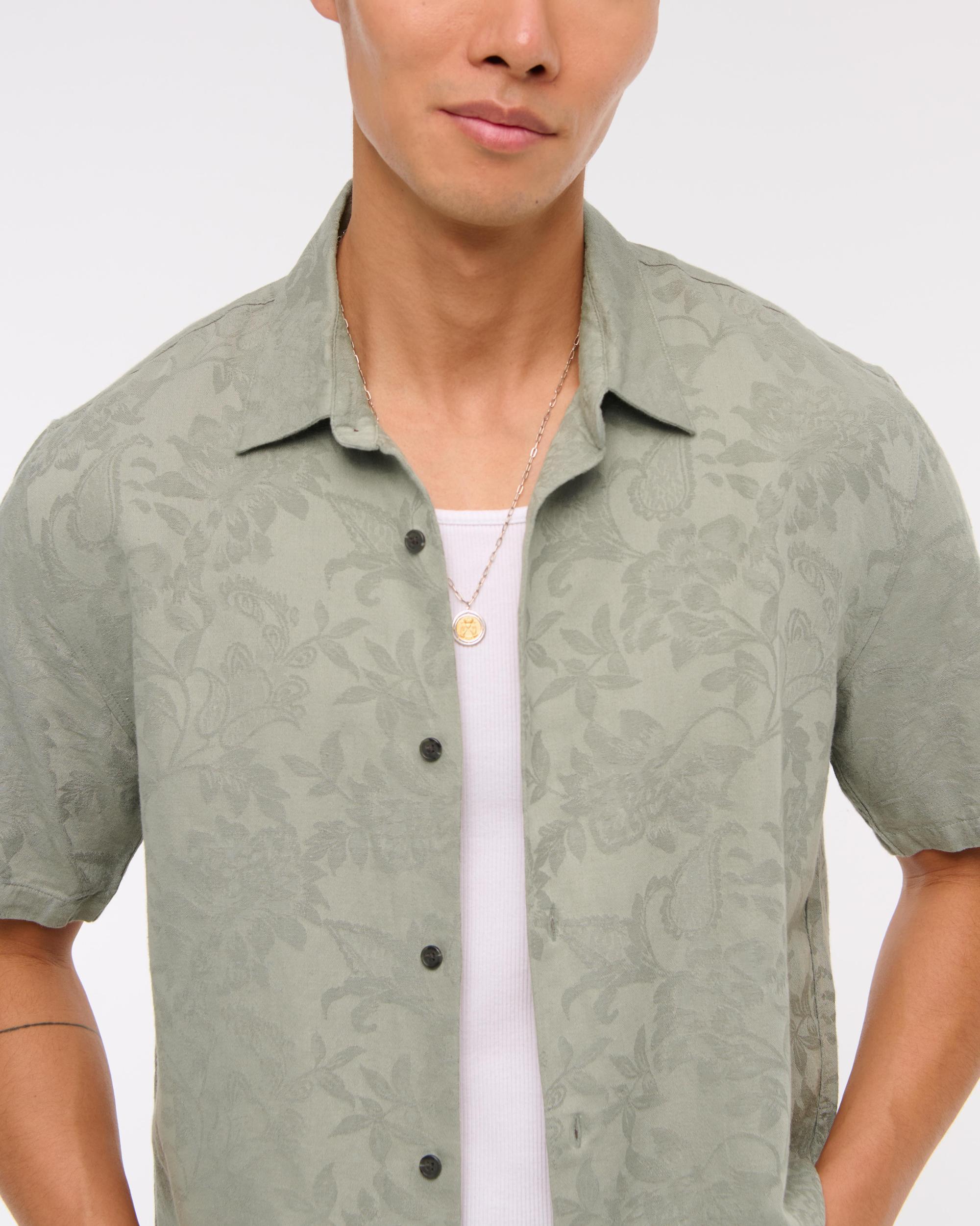 Short-Sleeve Cropped Jacquard Button-Up Shirt Product Image