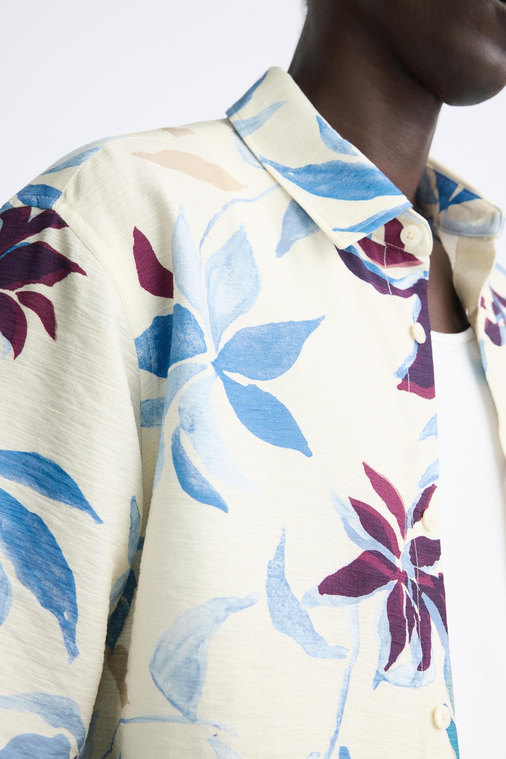 FLORAL PRINT SHIRT Product Image