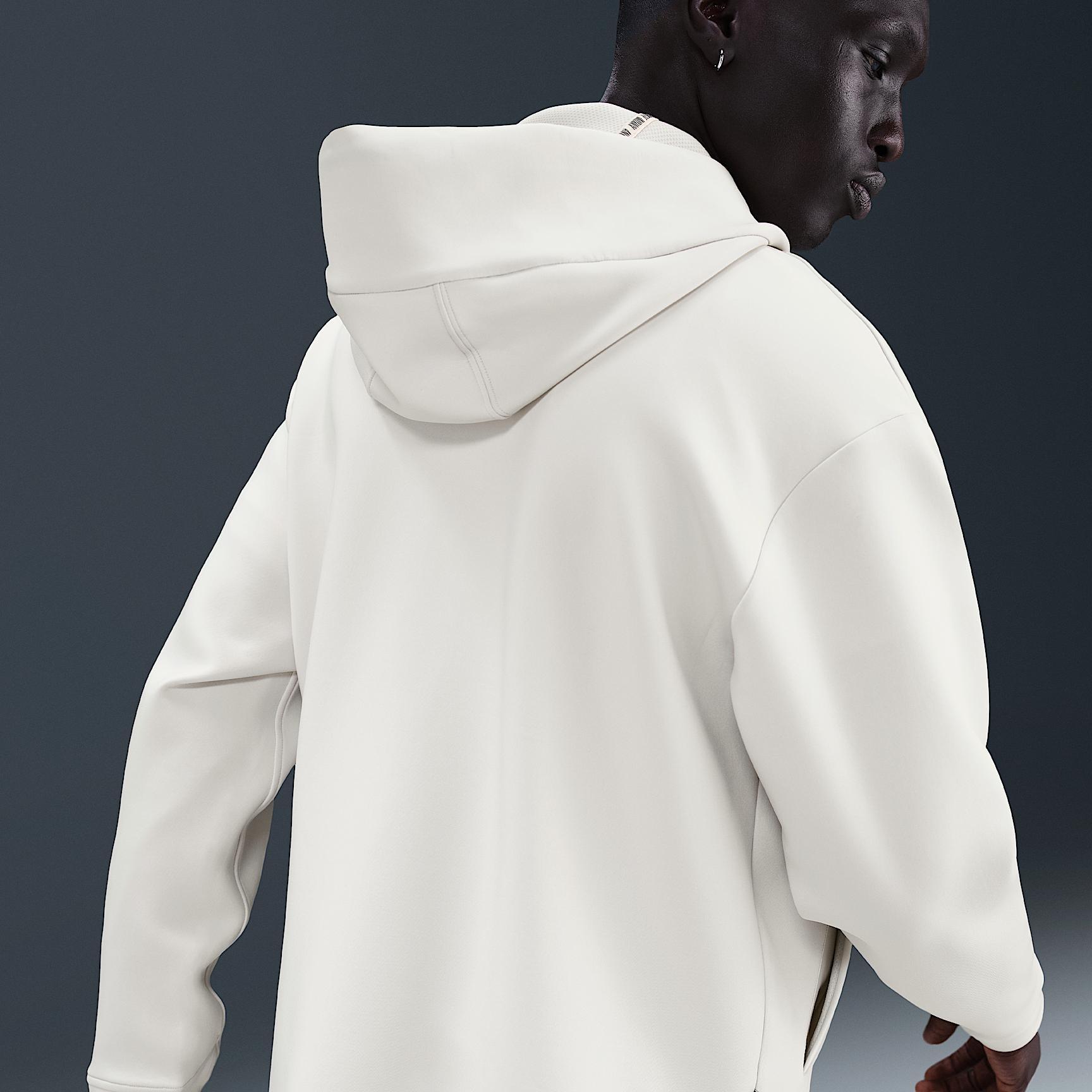 Nike Women's Sabrina Dri-FIT Loose Full-Zip Basketball Hoodie Product Image