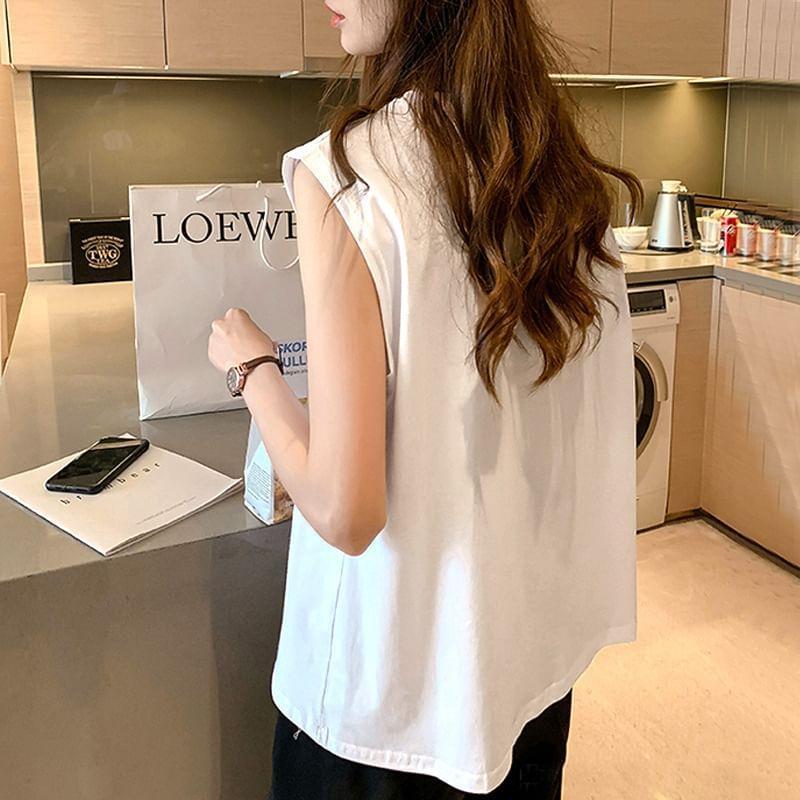 Crew Neck Plain Tank Top Product Image