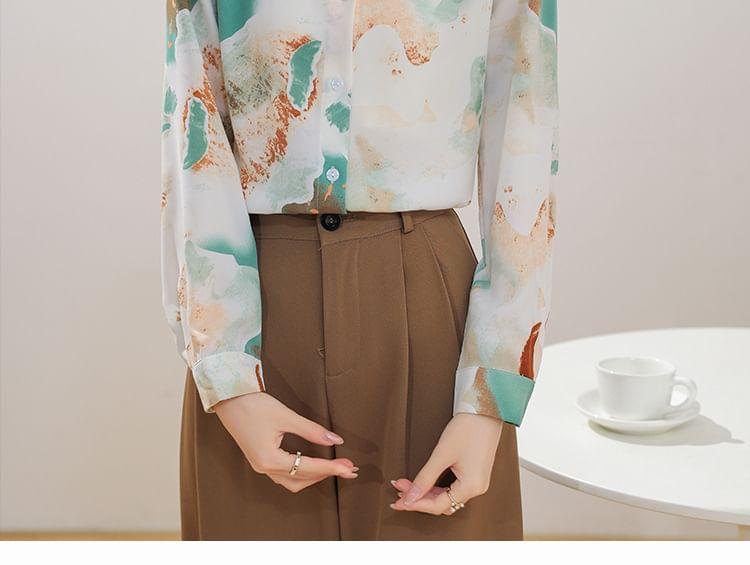 Long-Sleeve Patterned Shirt Product Image
