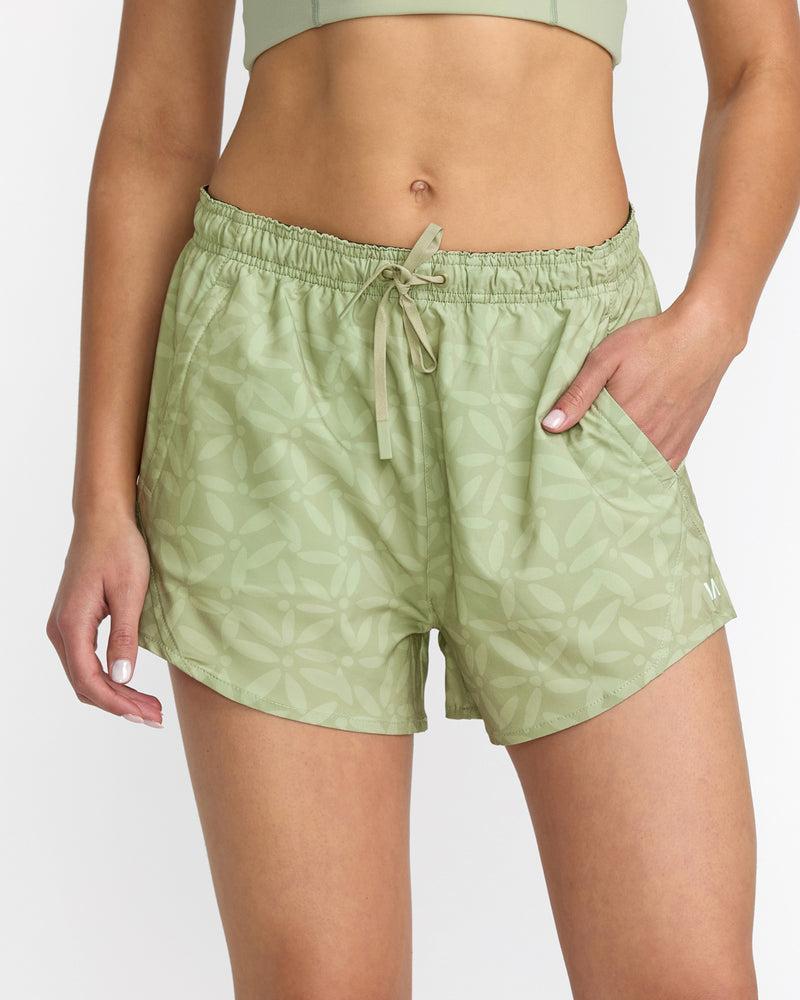VA Essential Yogger 12" Short Product Image