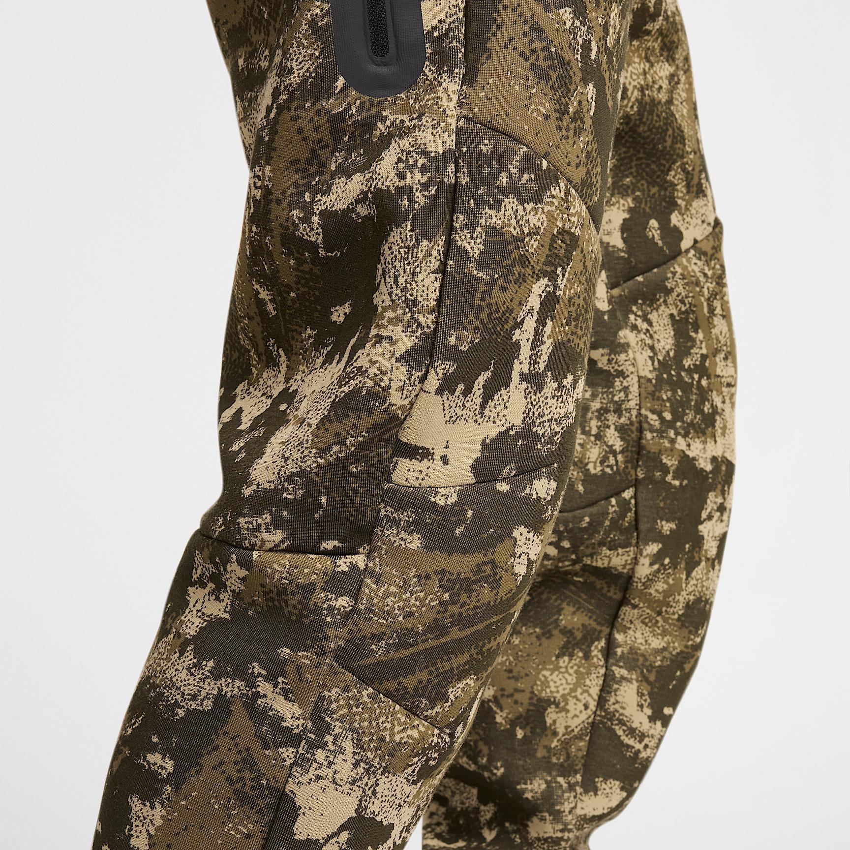 Nike Tech Men's Fleece Joggers Product Image