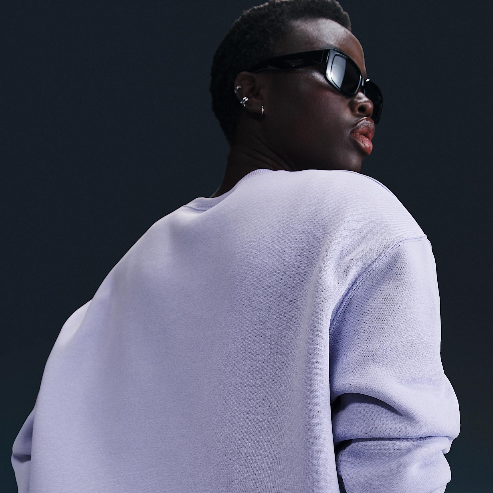Nike Sportswear Phoenix Fleece Women's Oversized Crew-Neck Sweatshirt Product Image