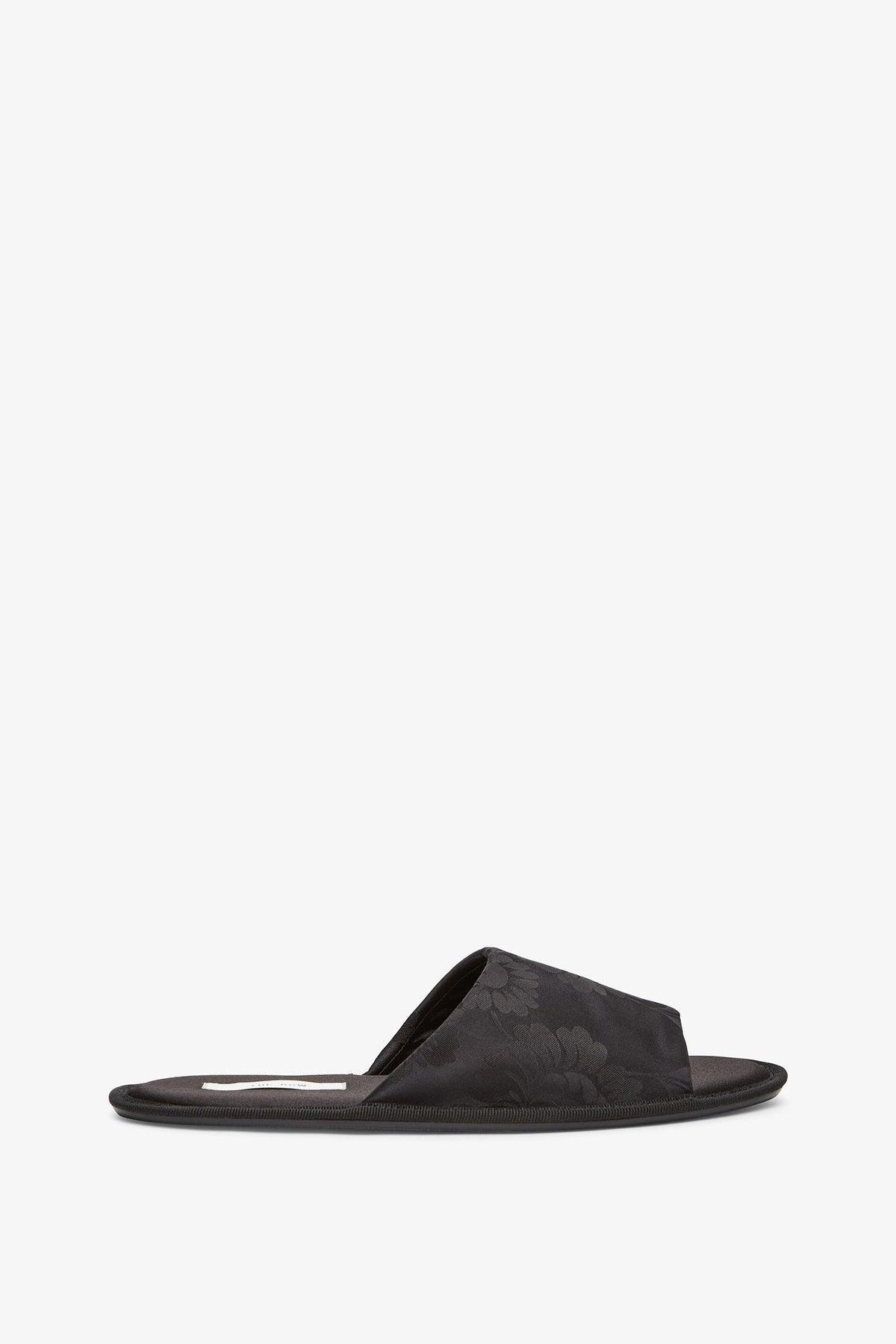 Sandals In Black Product Image