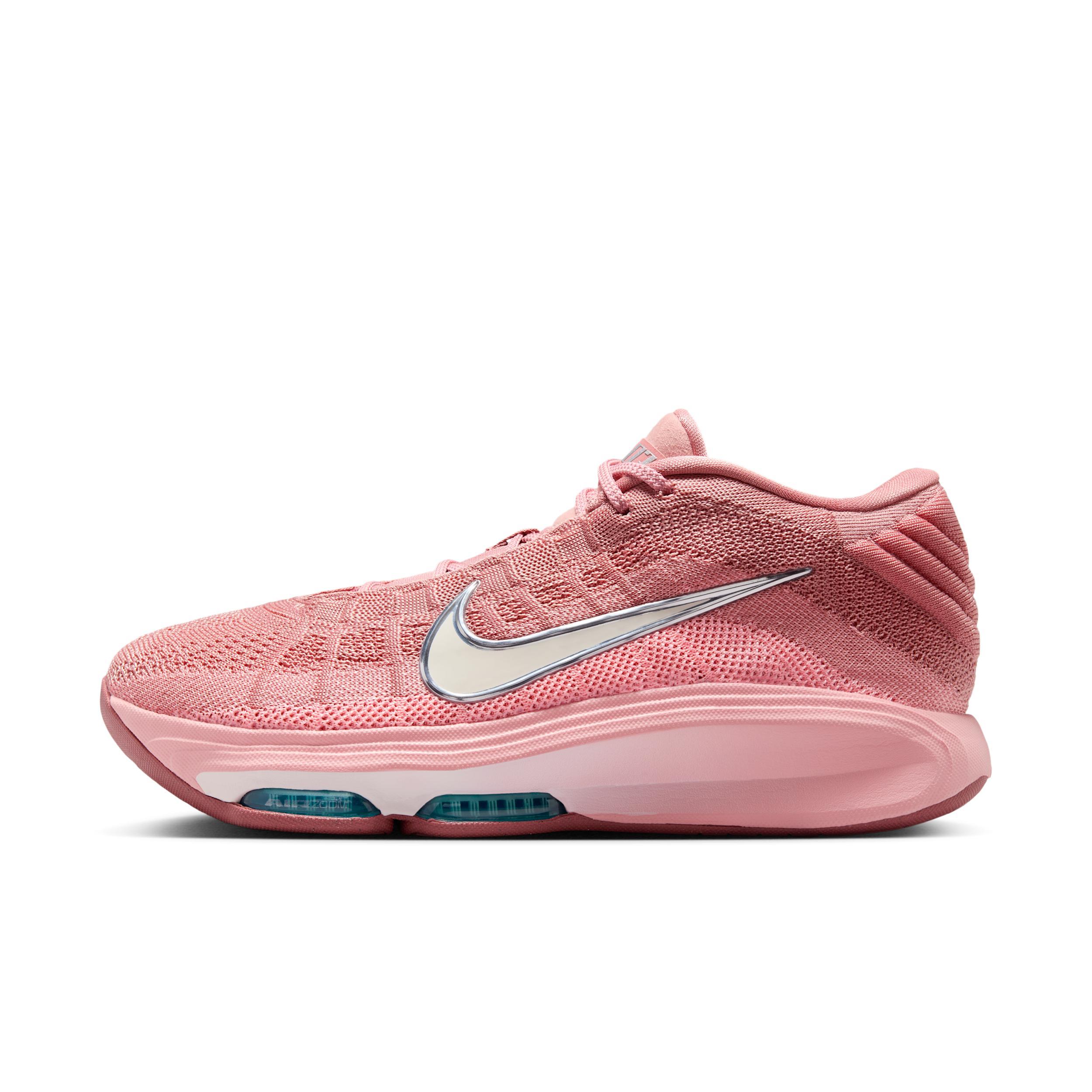 Nike Men's G.T. Hustle 3 Basketball Shoes Product Image