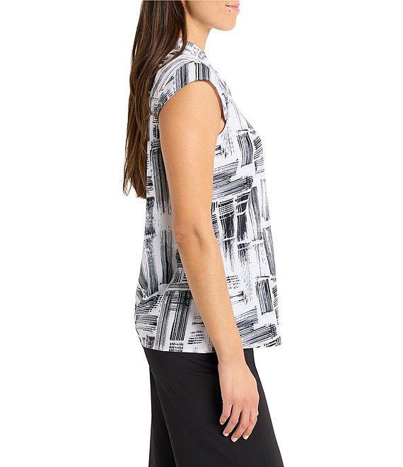 NIC + ZOE City Blocks Tech Stretch Split Collar Cap Sleeve Top Product Image