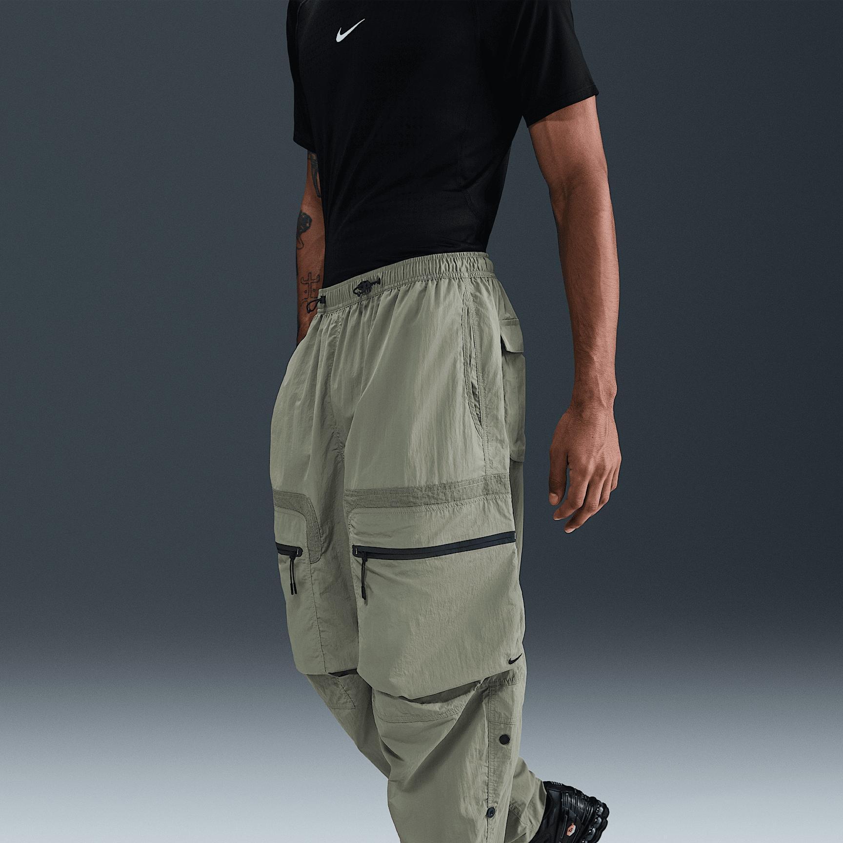 Nike Tech Men's Woven Cargo Pants Product Image
