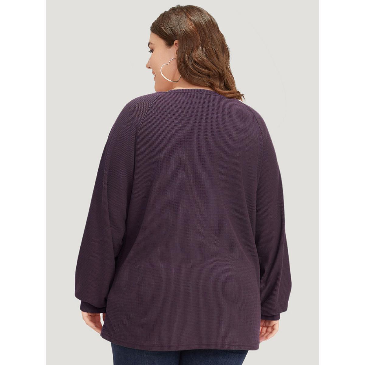 Plus Size Plain Waffle Knit Button Detail Crew Neck Raglan Sleeve T-shirt Purple Women Casual Elastic cuffs Plain Round Neck Dailywear T-shirts BloomChic 28/5X Product Image