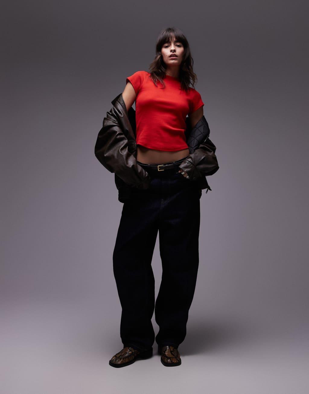 Topshop rib fitted curve hem tee in rust red Product Image