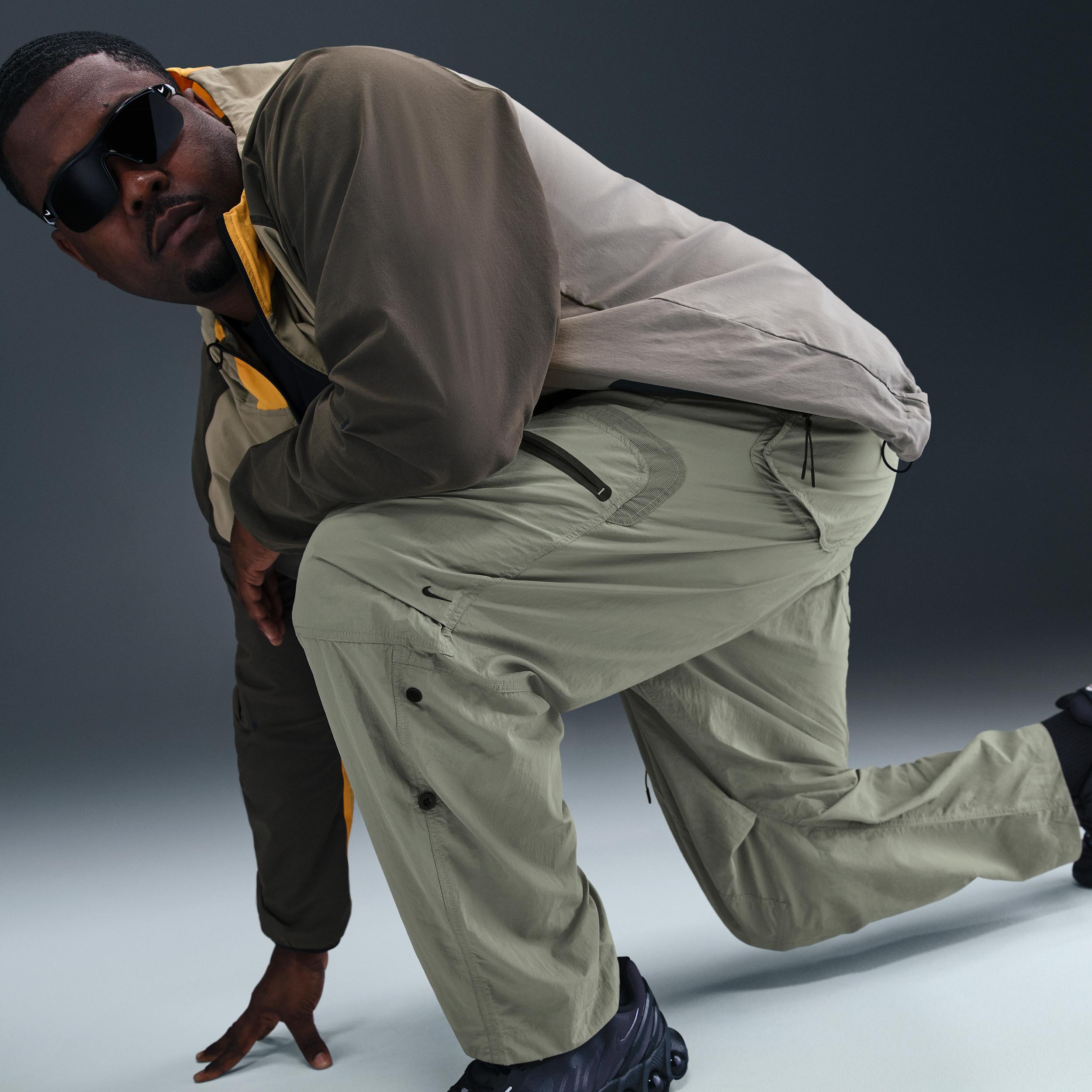 Nike Tech Men's Woven Cargo Pants Product Image