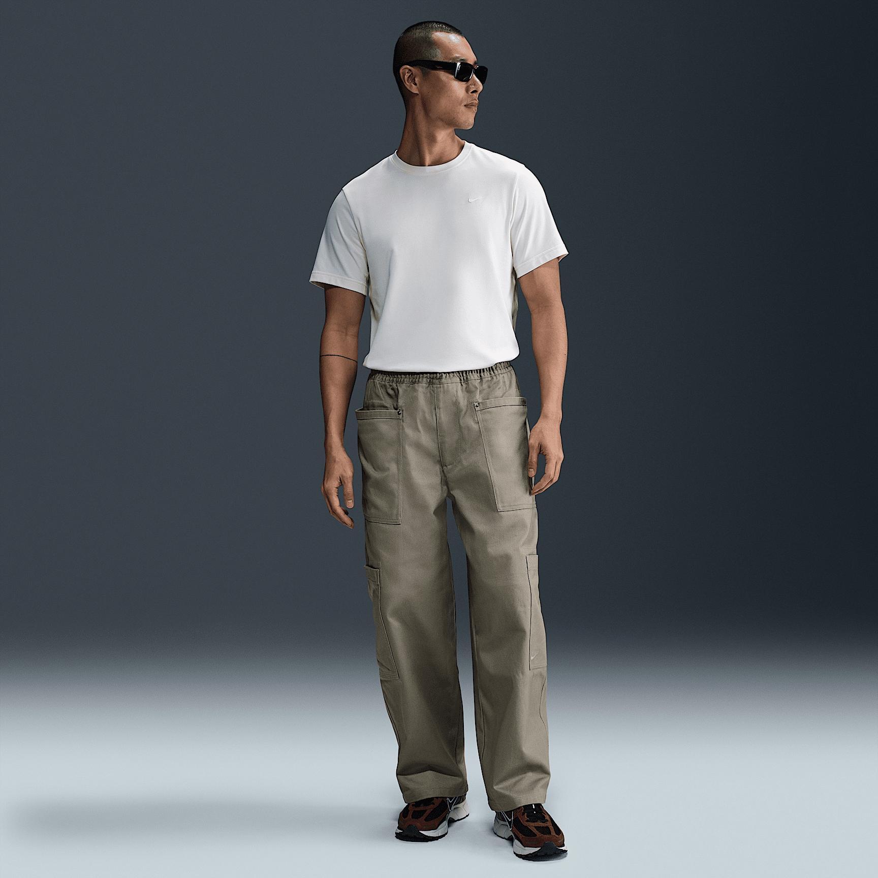 Nike Life Men's Utility Pants Product Image
