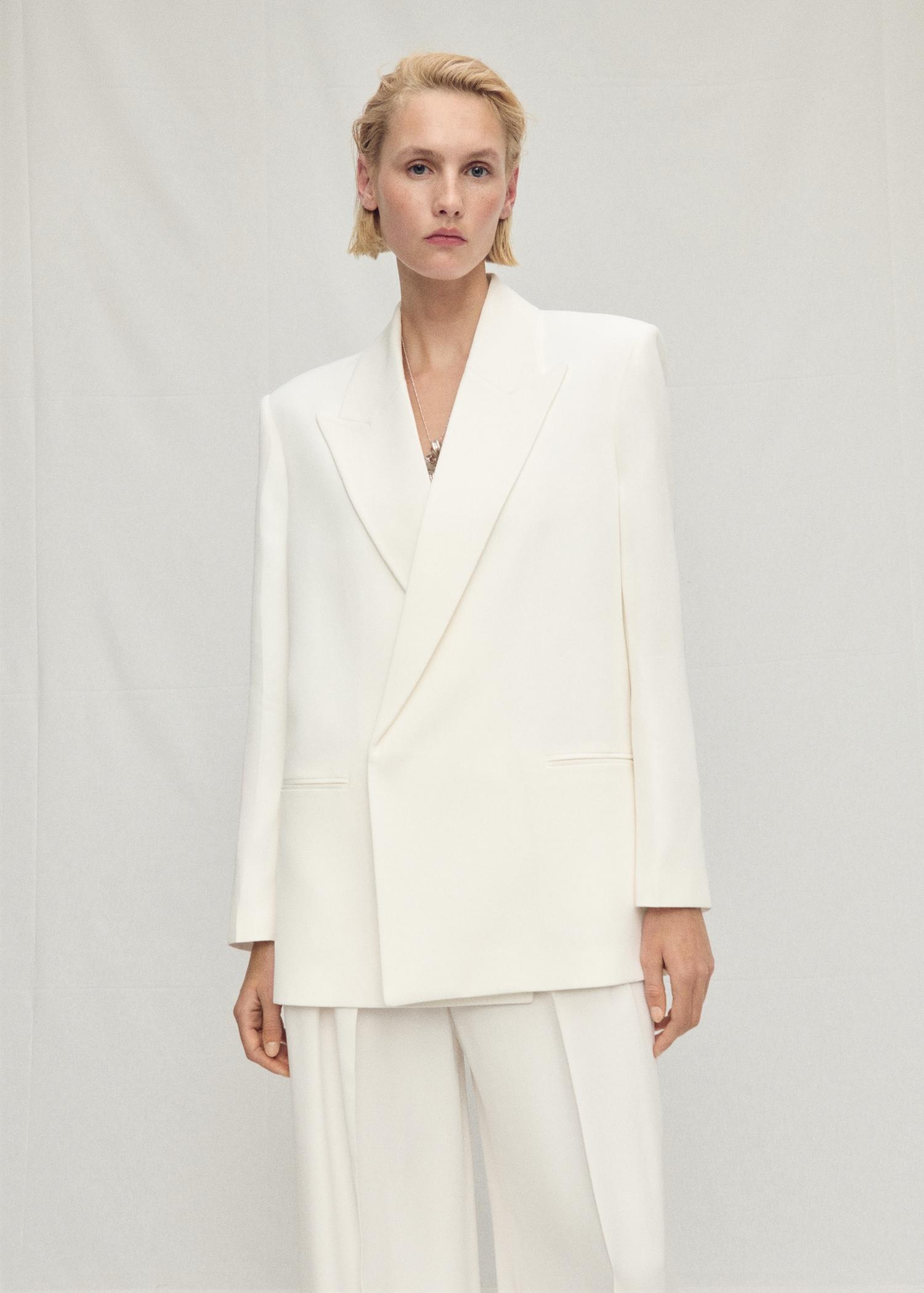 Double-breasted lyocell suit blazer - Women | MANGO USA Product Image