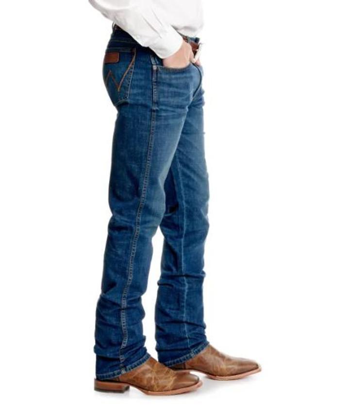 SALE Wrangler Retro® Men's 88 Riviera Slim Fit Straight Leg Jeans Product Image