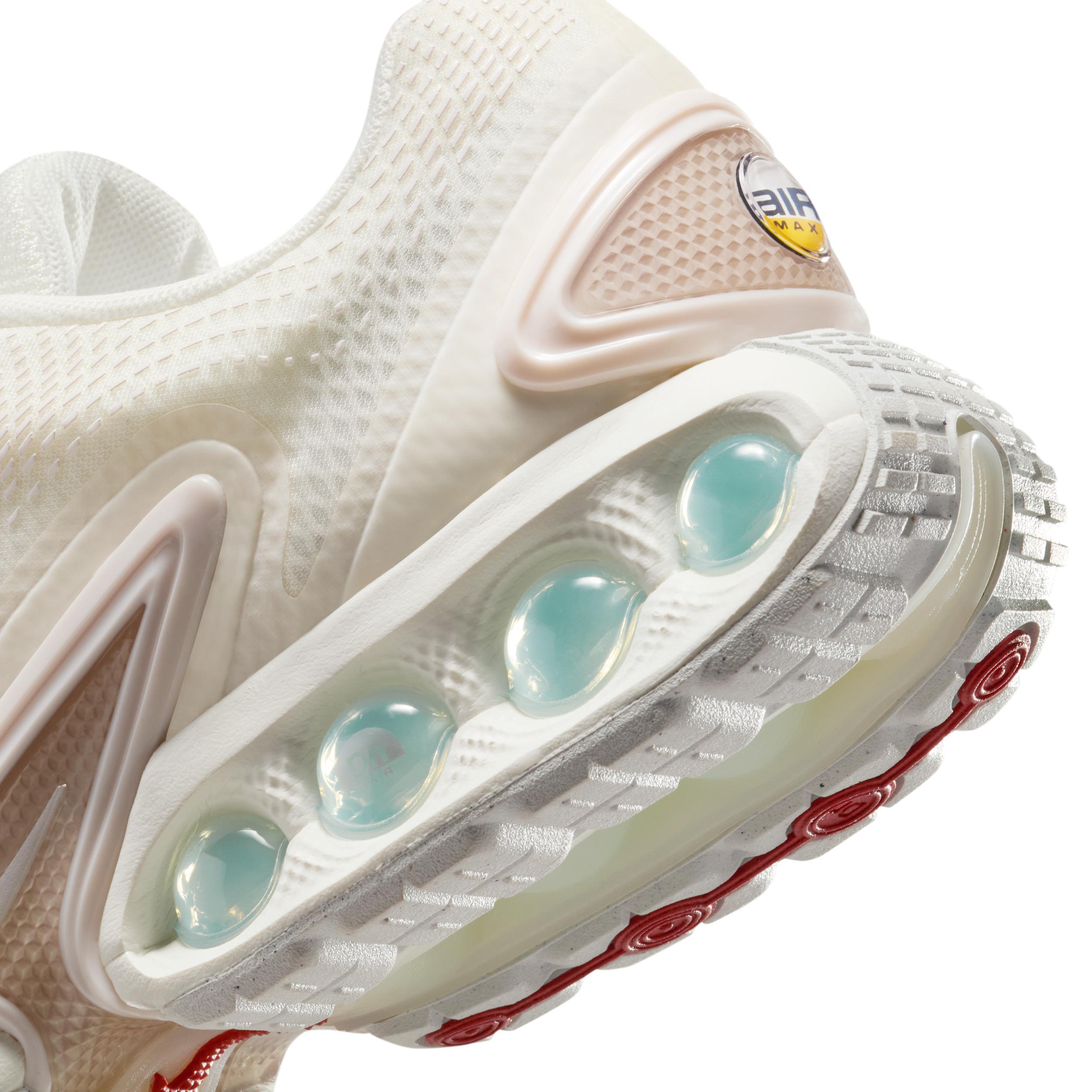 Nike Women's Air Max Dn SE Shoes Product Image